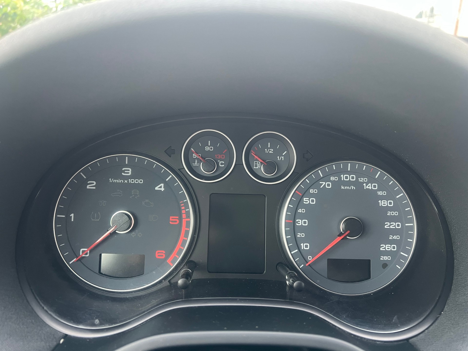 AUDI A3 Sportback 2.0 TDI Attraction quattro-image-10