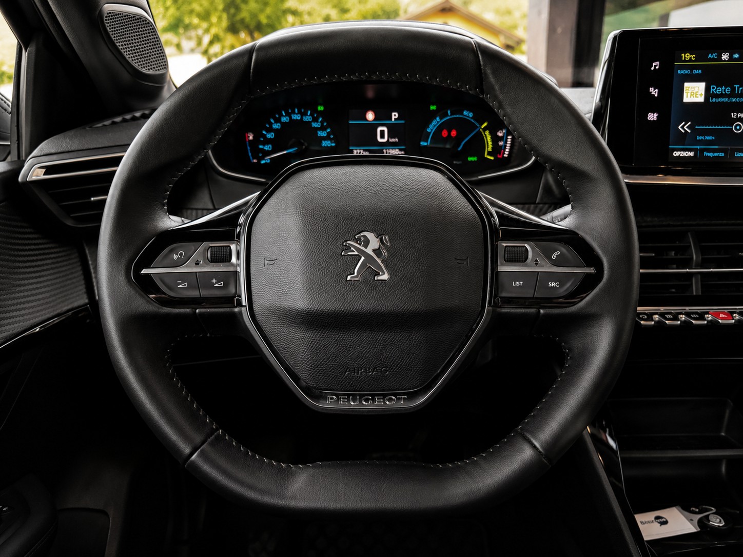 PEUGEOT 208 Elektrik Active Pack-image-13