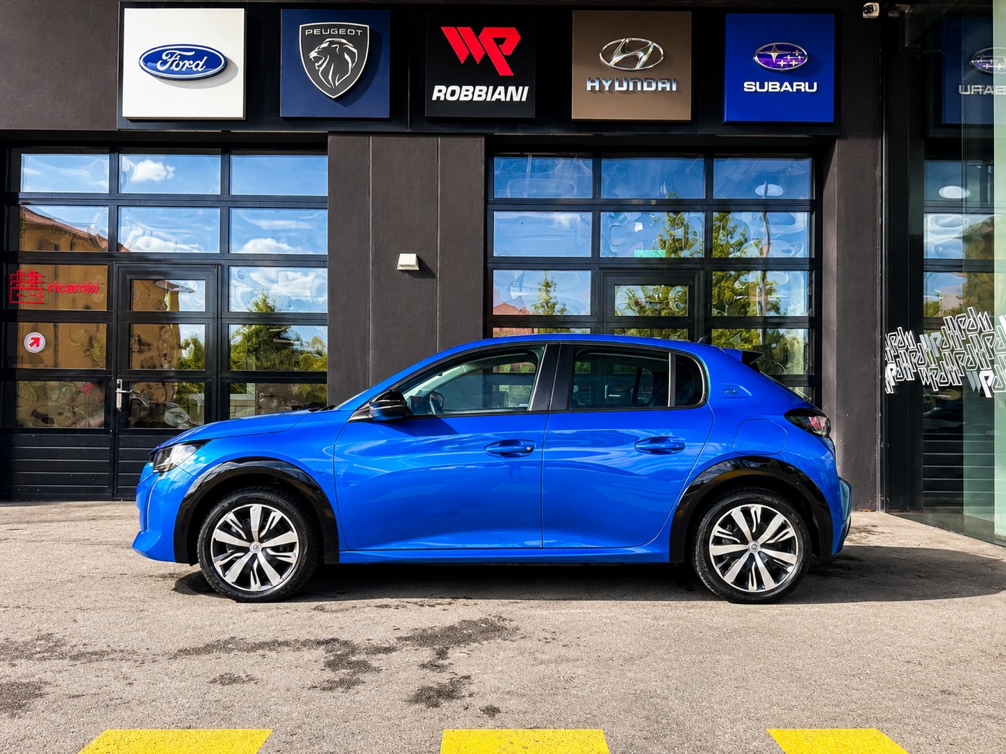 PEUGEOT 208 Elektrik Active Pack-showroom-element-1