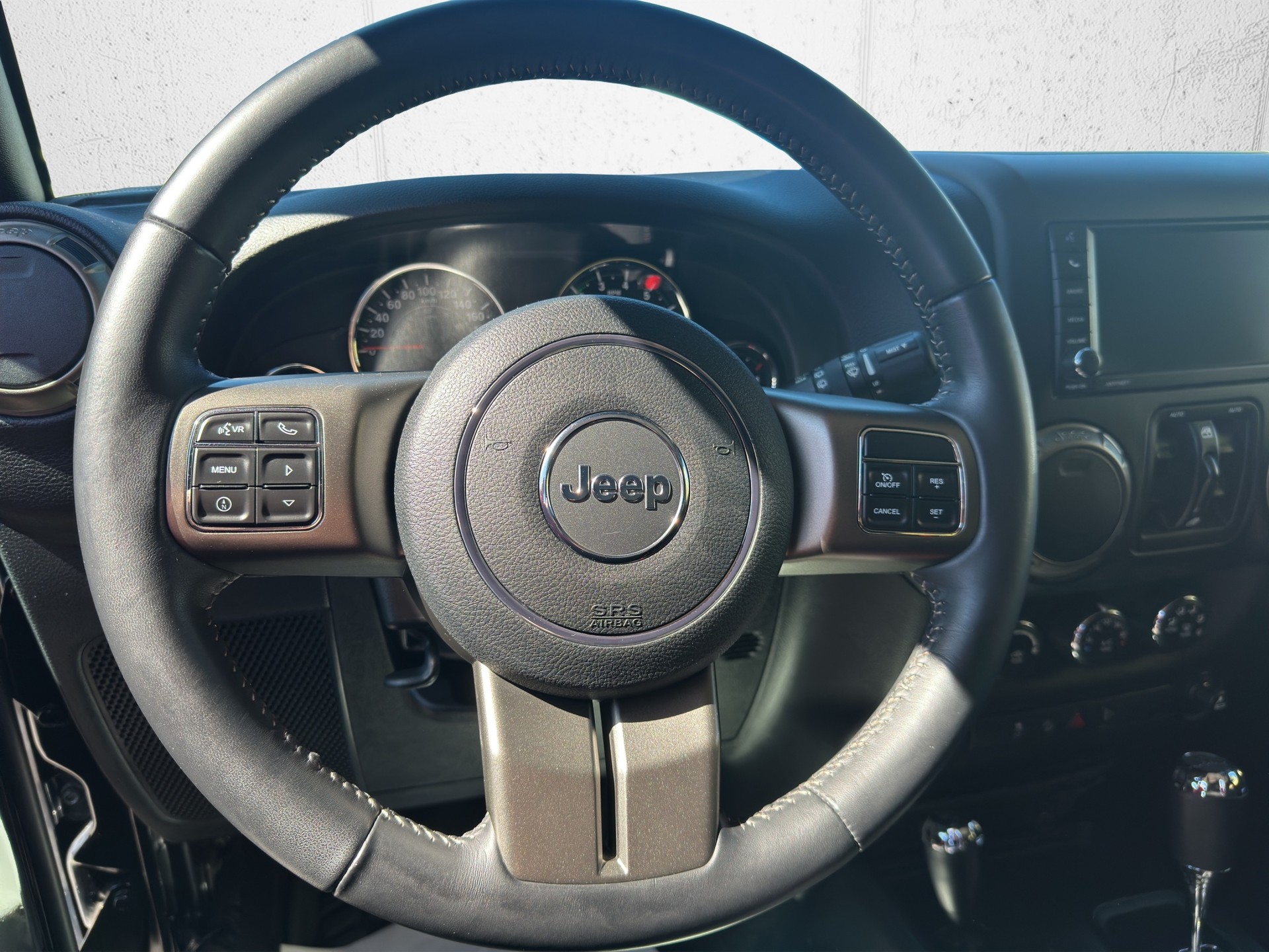 JEEP Wrangler 3.6 Unlimited Golden Eagle Automatic hardtop-image-9