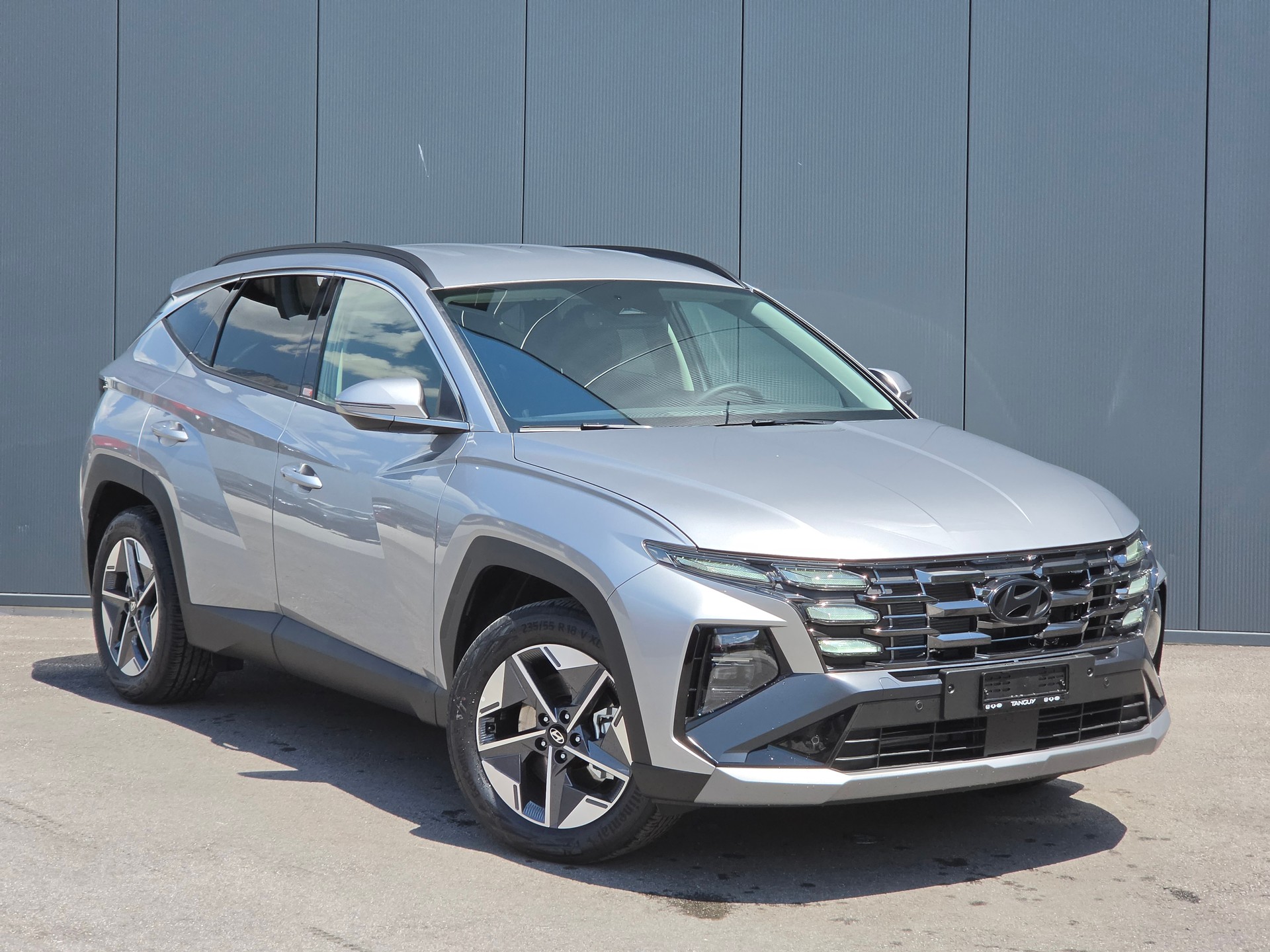 HYUNDAI Tucson 1.6 HEV Amplia 4WD