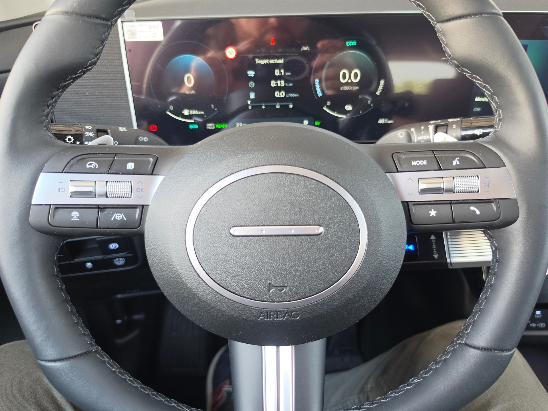 HYUNDAI Tucson 1.6 HEV Amplia 4WD-image-4