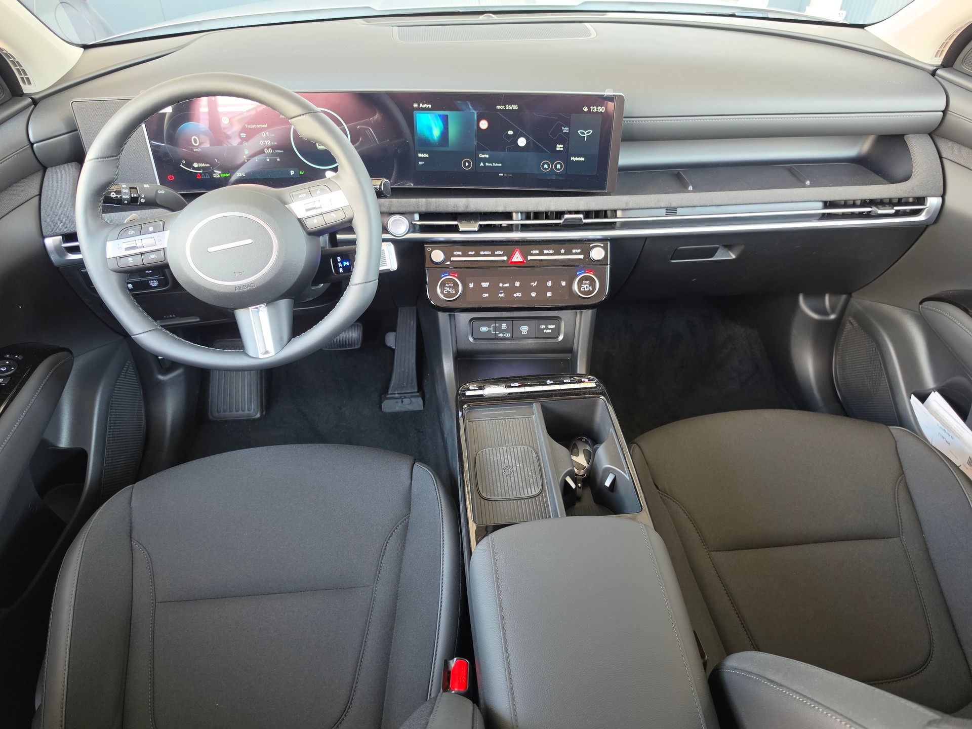 HYUNDAI Tucson 1.6 HEV Amplia 4WD-image-3