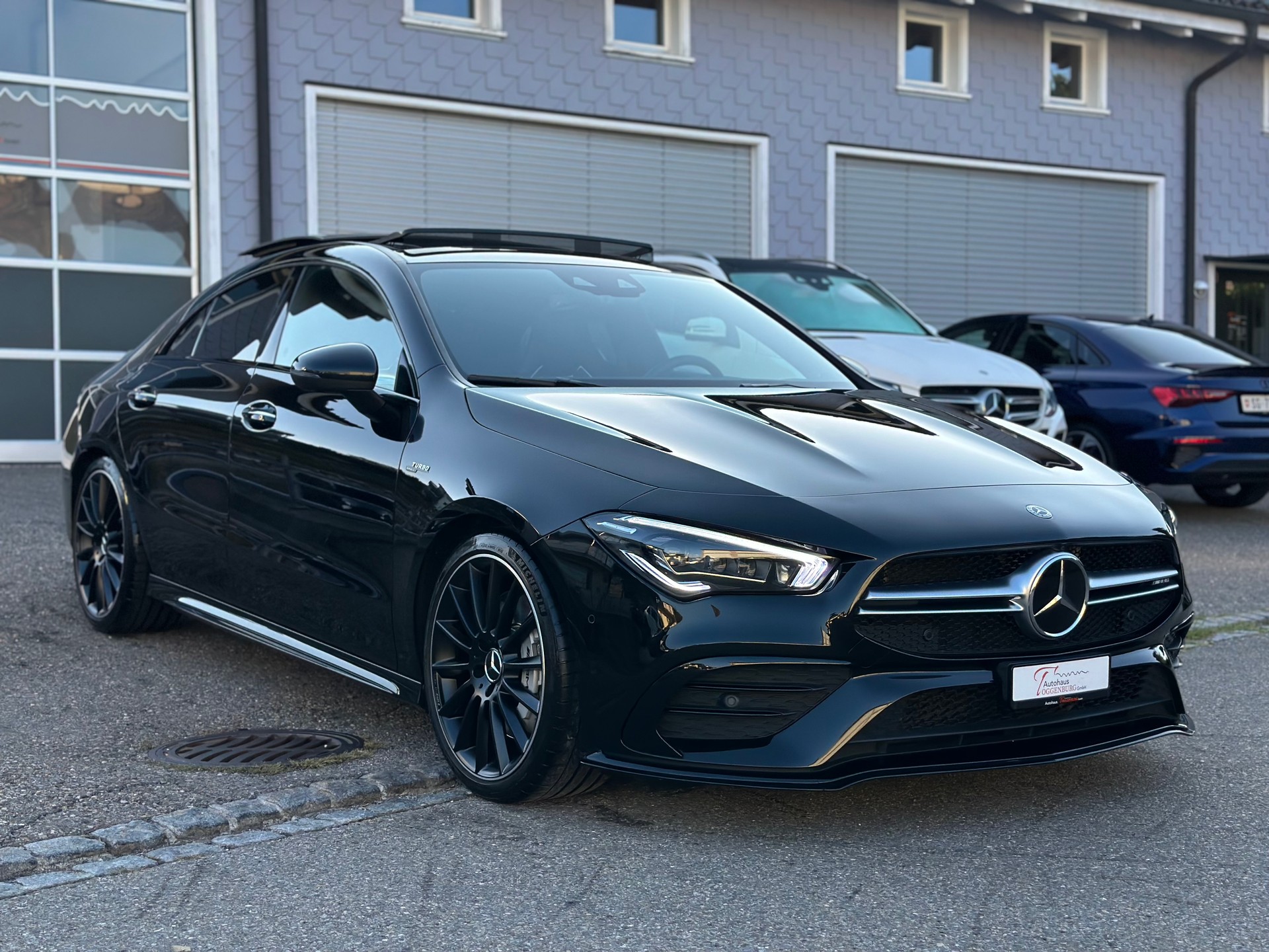 MERCEDES-BENZ CLA 35 AMG 4Matic 7G-DCT *CH-Fahrzeug*Vollausstaattung*-showroom-element-1