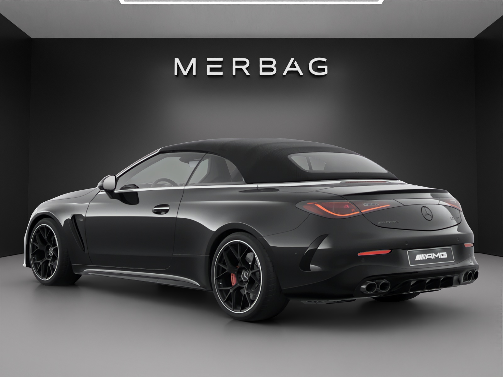 MERCEDES-BENZ CLE AMG 53 Cabrio 4Matic+ 9G-Tronic-image-3