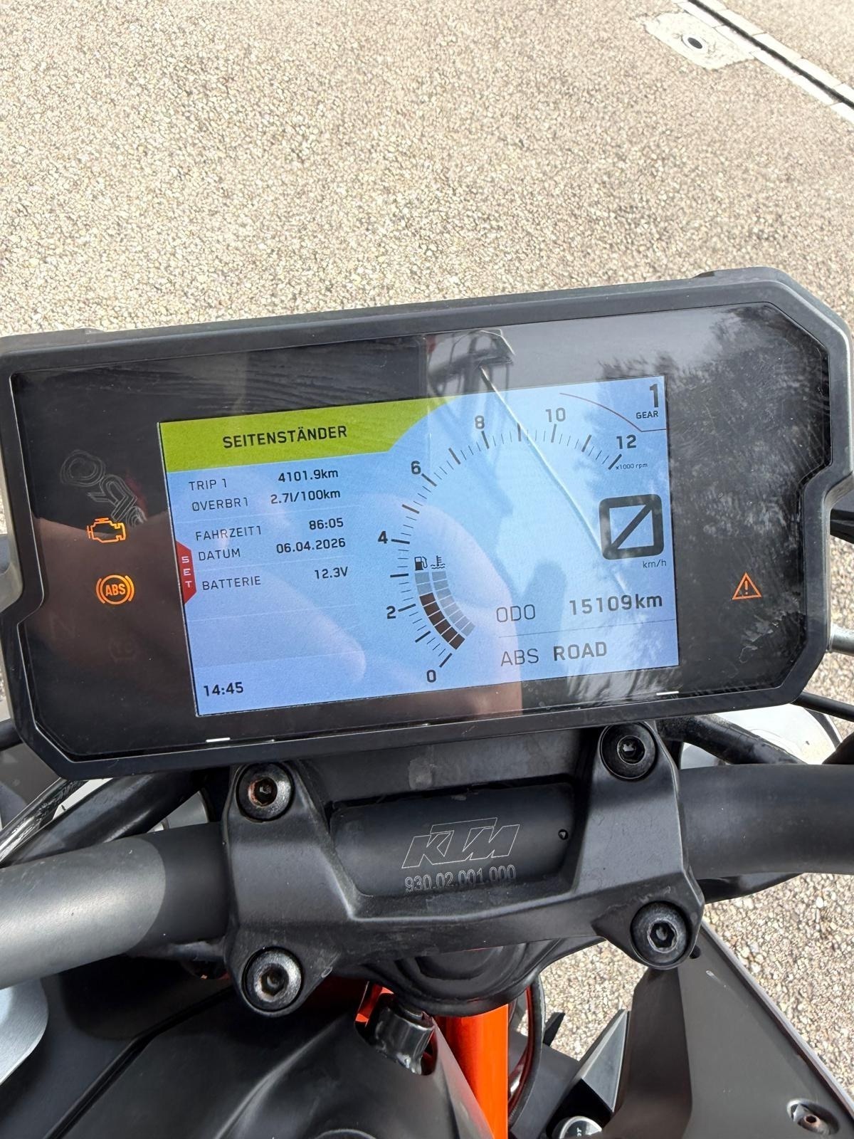 KTM 125 Duke-image-6