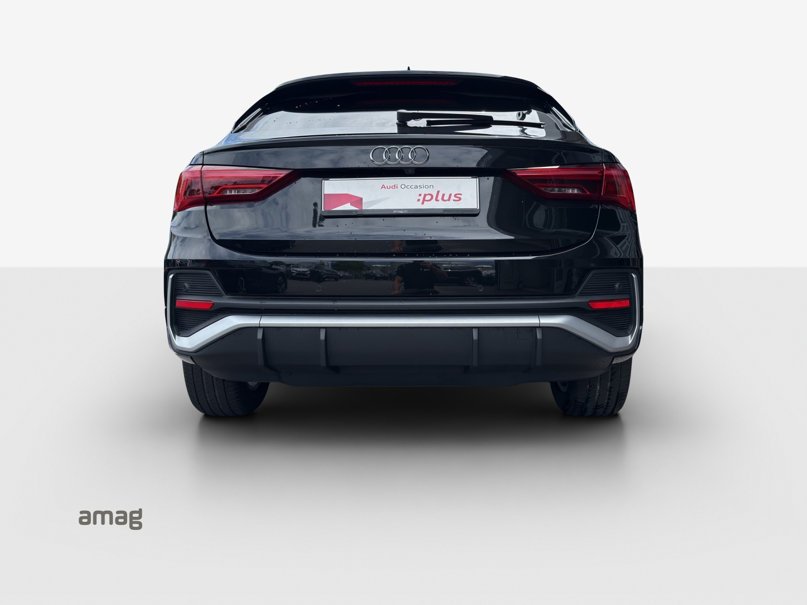 AUDI Q3 Sportback 35 TFSI S line Attraction S-tronic-showroom-element-3