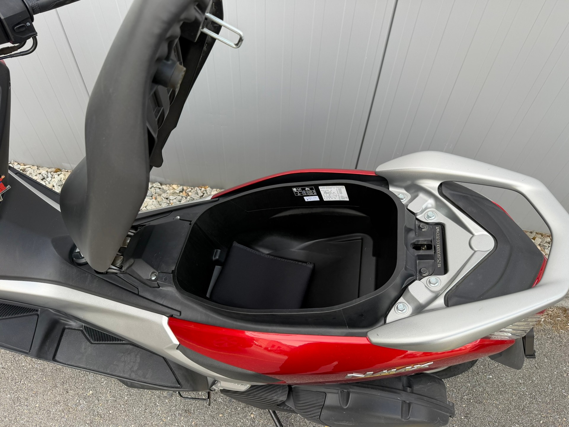 YAMAHA N-Max GPD 125A ABS-image-8