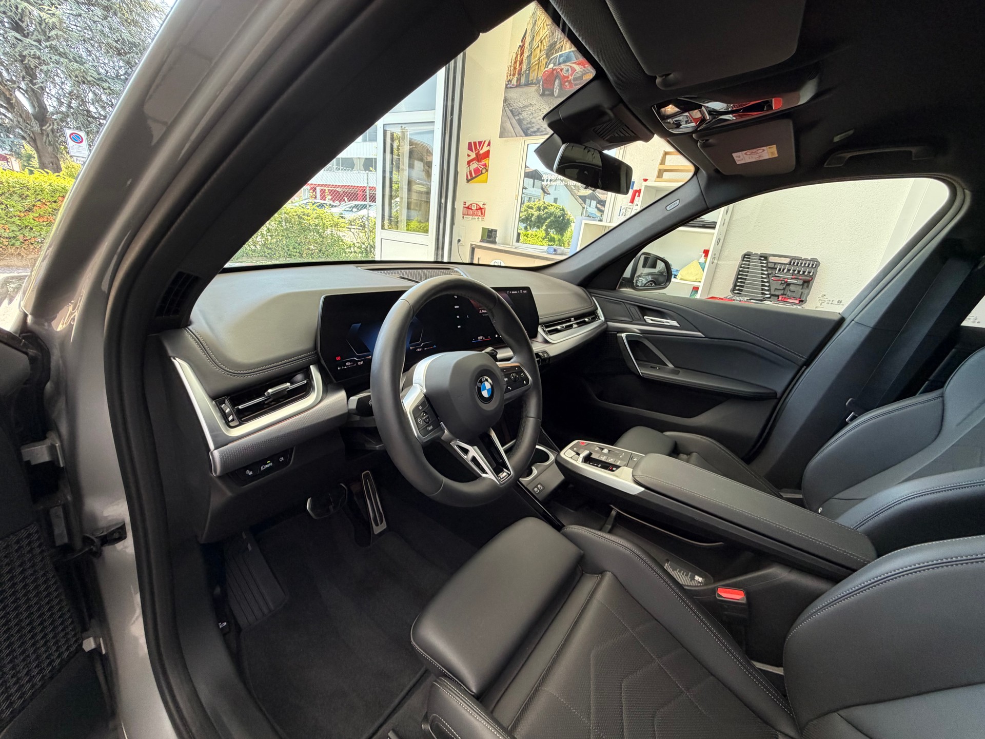 BMW X1 sDrive 18i M Sport-image-10