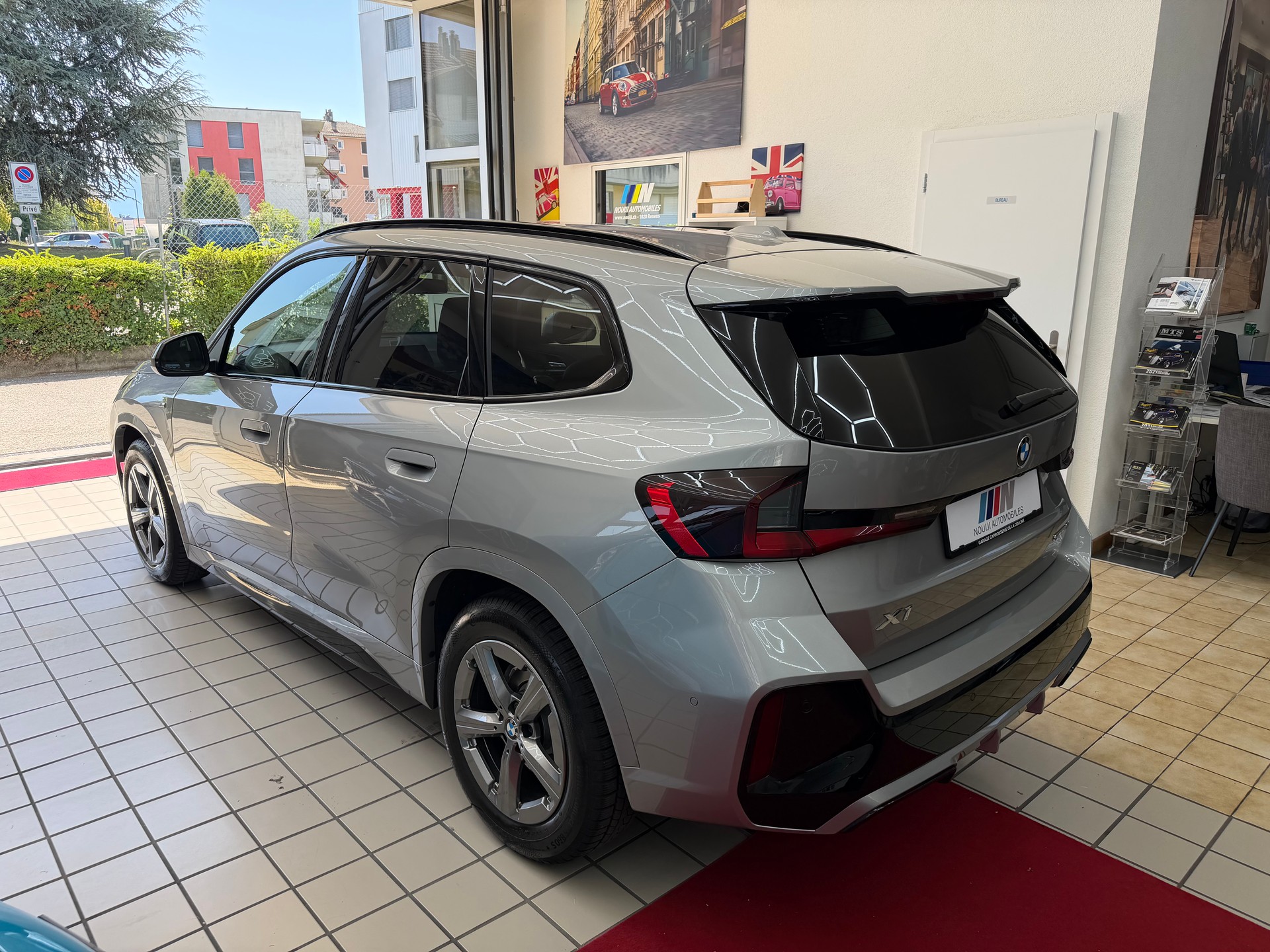 BMW X1 sDrive 18i M Sport-showroom-element-2