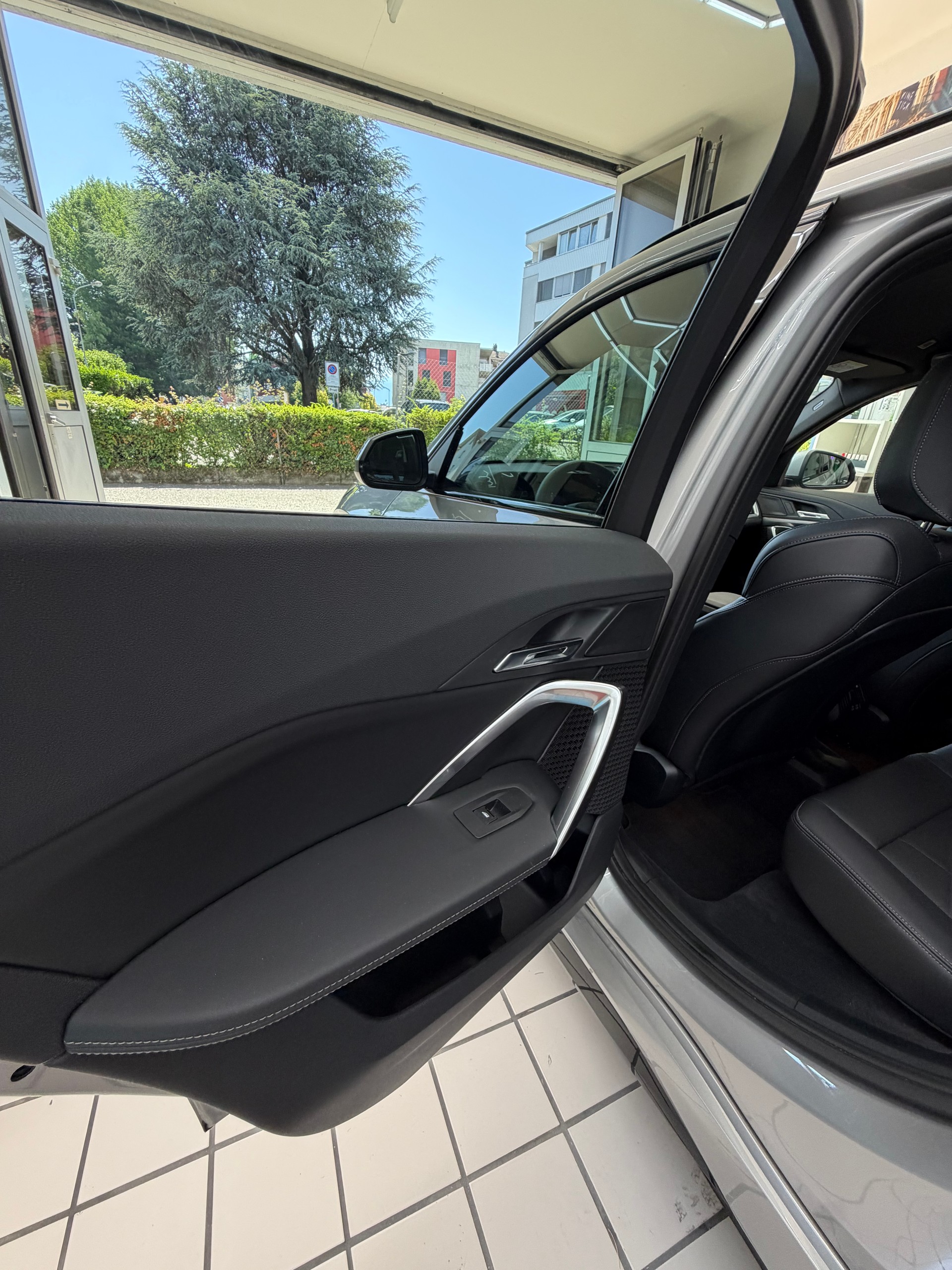 BMW X1 sDrive 18i M Sport-image-12