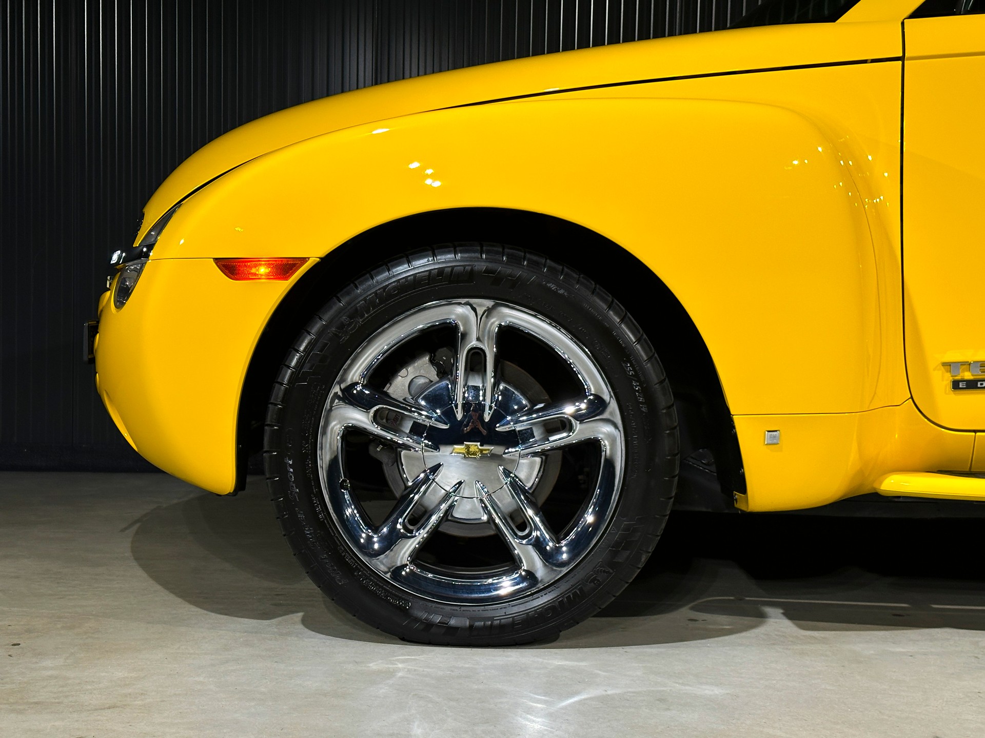 CHEVROLET SSR Roadster V8-image-24