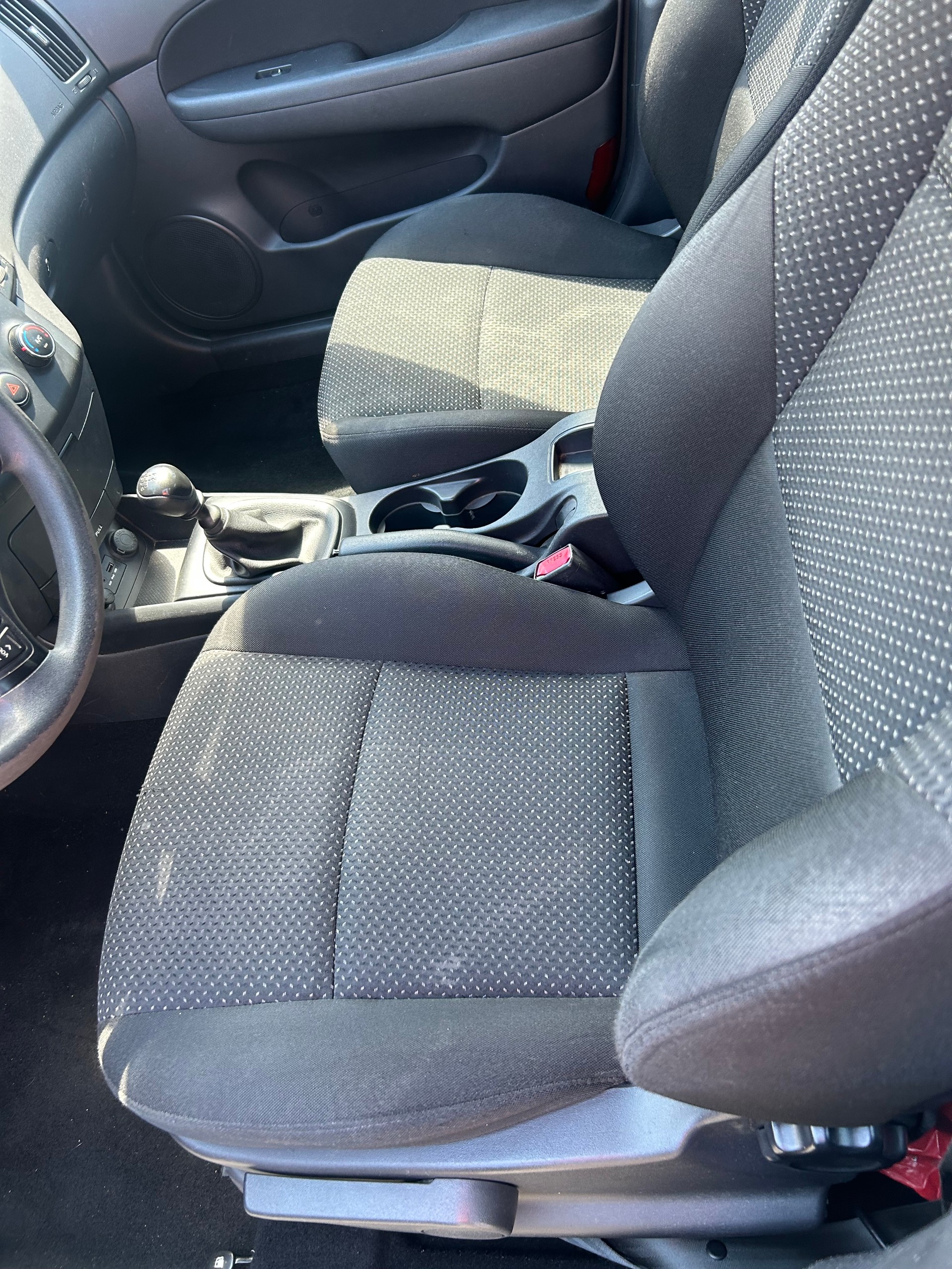 HYUNDAI i30 1.4 Comfort-showroom-element-2