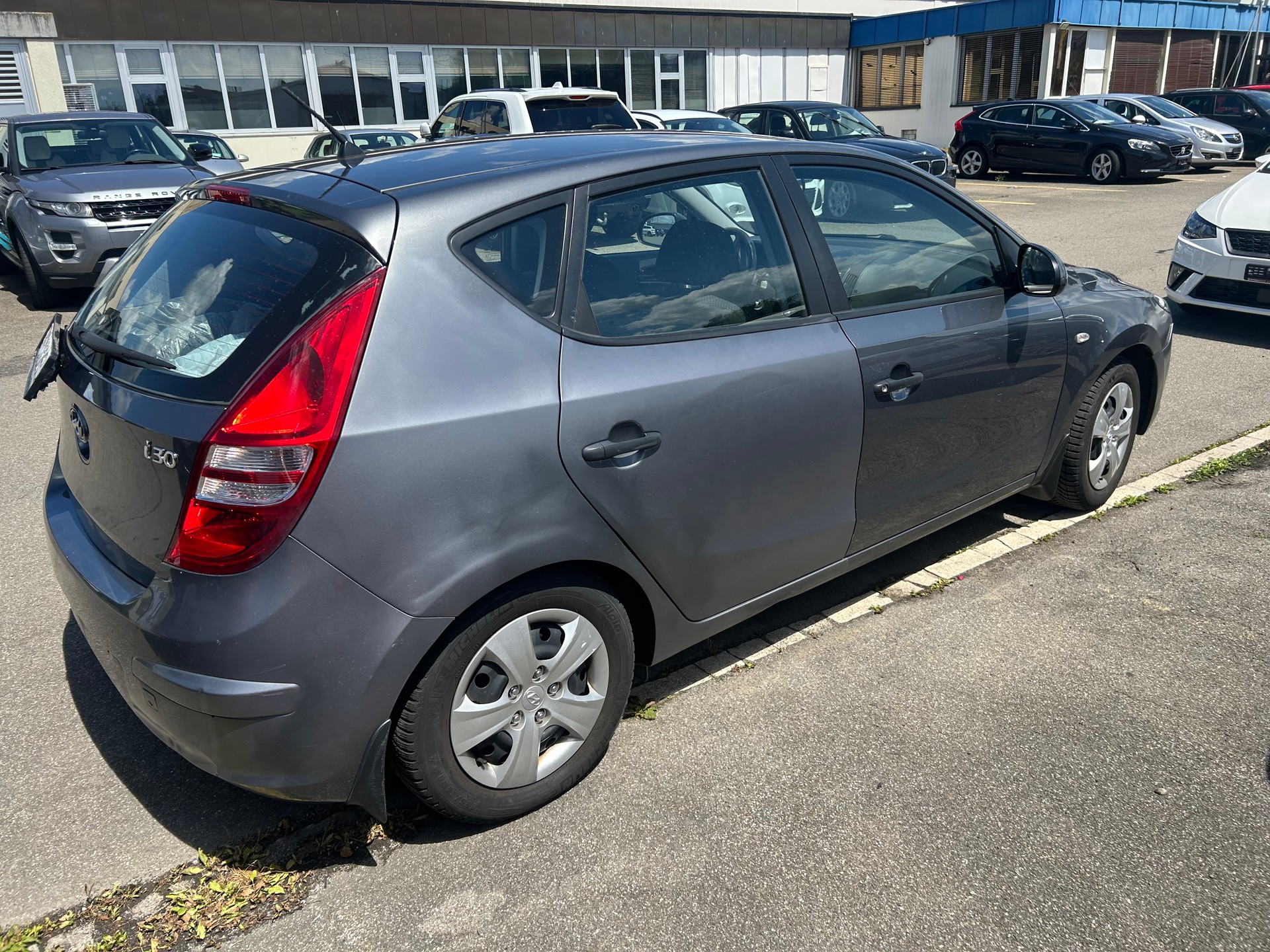 HYUNDAI i30 1.4 Comfort-image-7