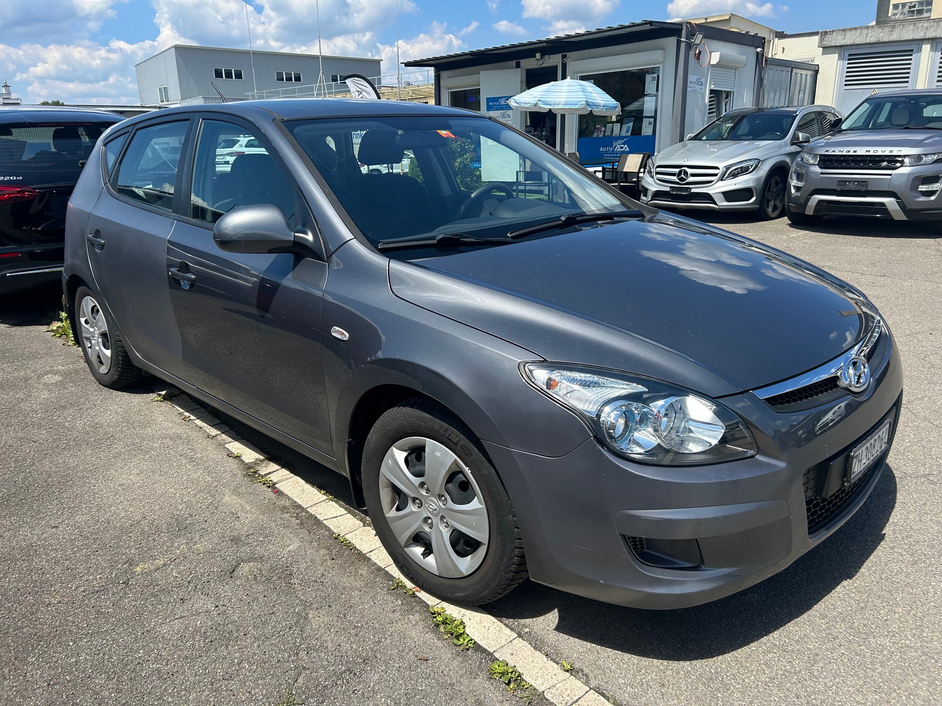 HYUNDAI i30 1.4 Comfort-image-5