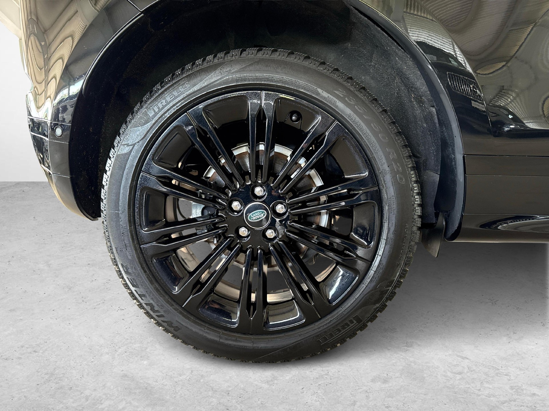 LAND ROVER Range Rover Evoque 2.0 T Dynamic SE + Pneumatici invernali inclusi-image-13