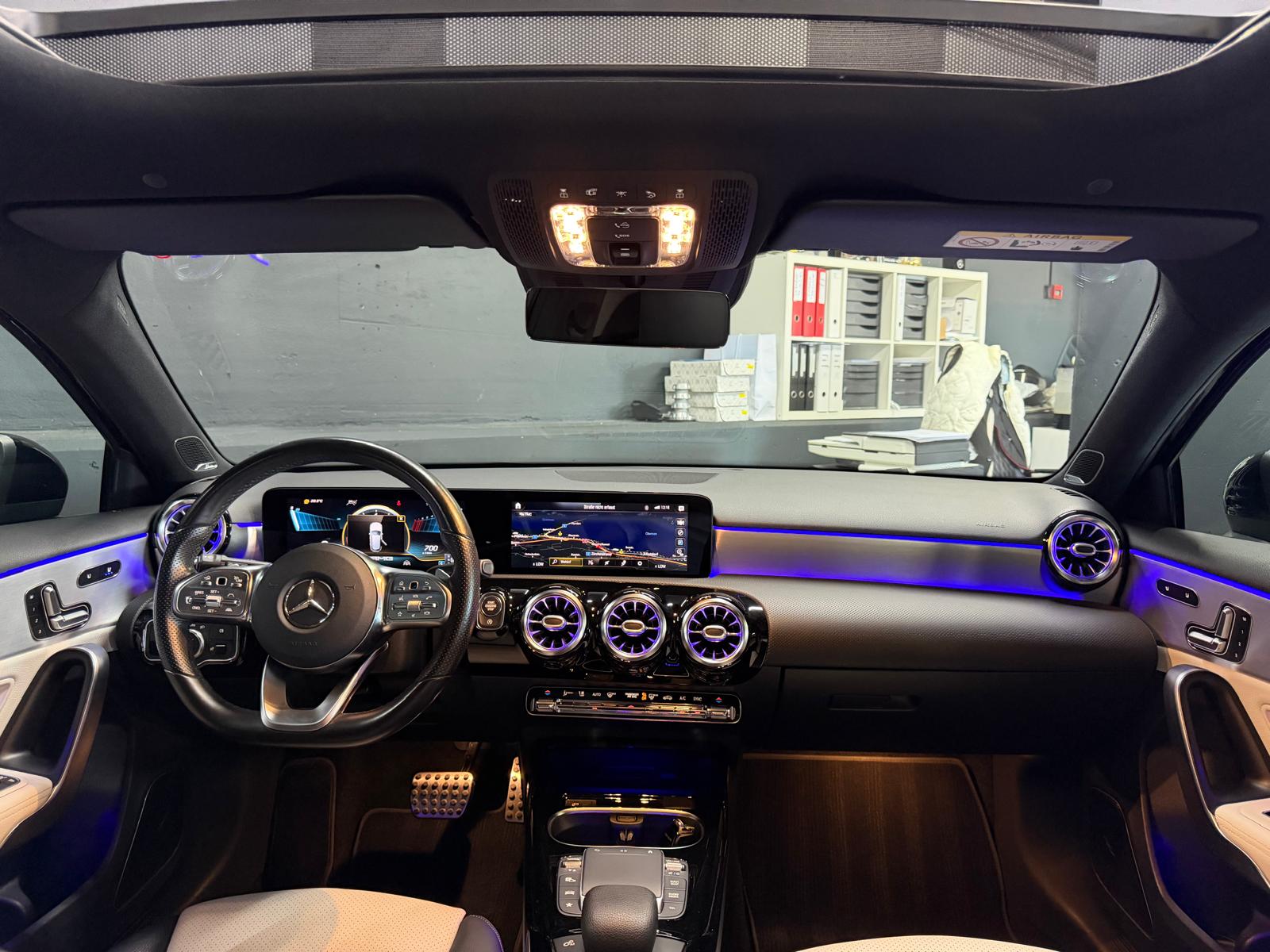 MERCEDES-BENZ A 35 AMG Limited All Balck Performance 4Matic Speedshift 2Jahre Garantie-image-12