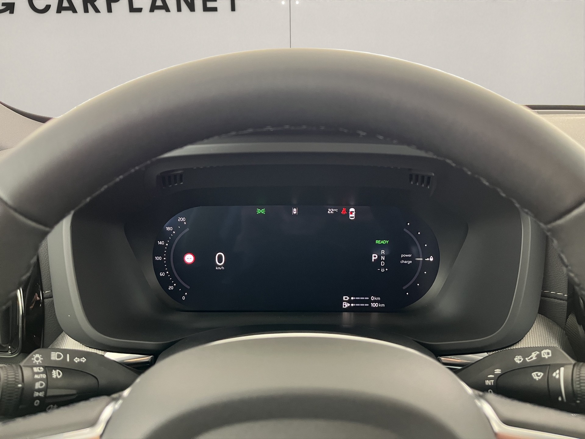 VOLVO XC60 2.0 T8 TE Black Edition eAWD-image-14