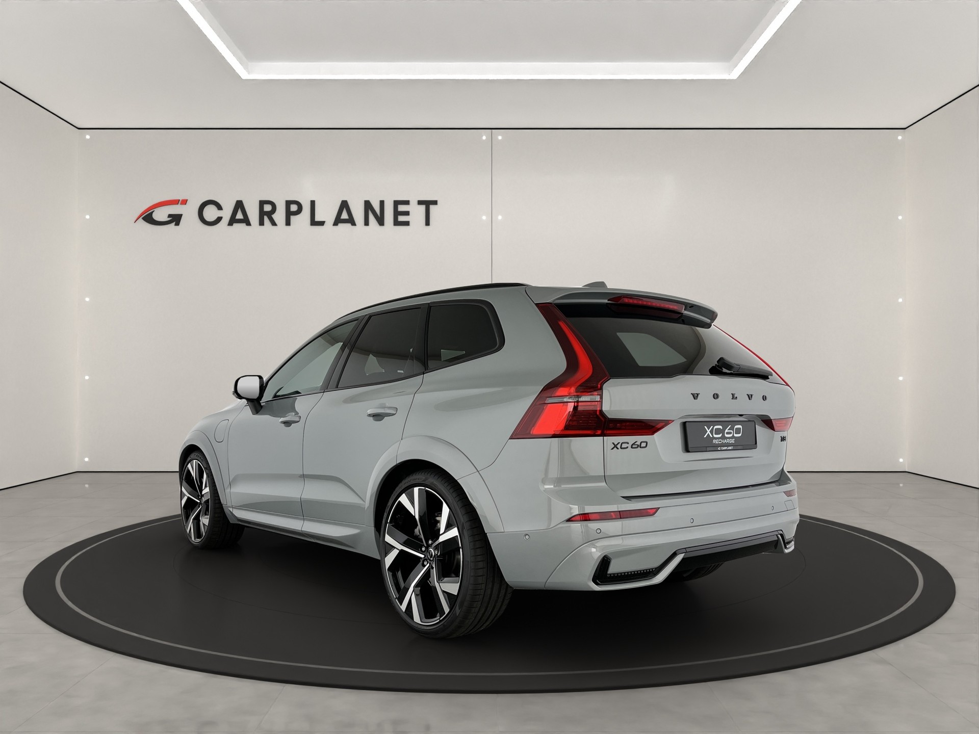 VOLVO XC60 2.0 T8 TE Black Edition eAWD-showroom-element-3
