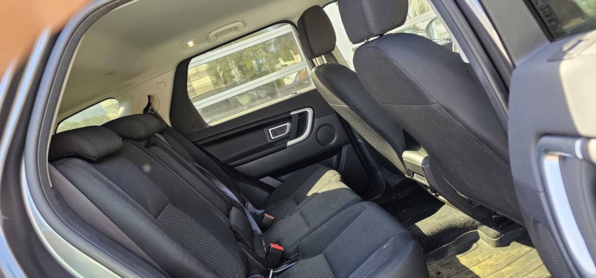 LAND ROVER Discovery Sport 2.0 TD4 HSE AT9-image-10