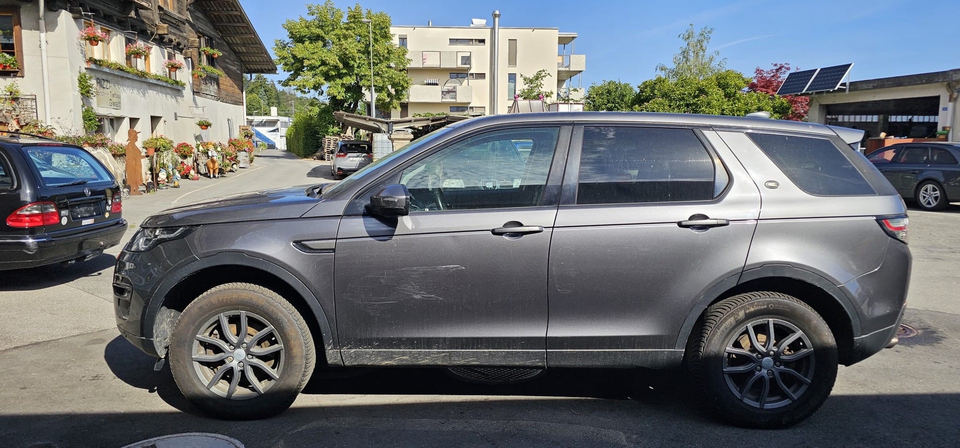 LAND ROVER Discovery Sport 2.0 TD4 HSE AT9-image-4