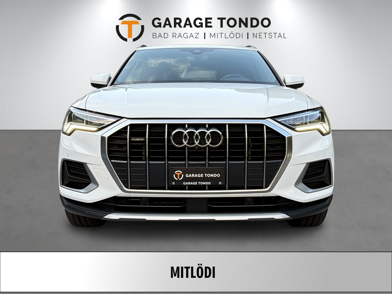 AUDI Q3 2.0 40 TDI Advanced quattro S-Tronic-showroom-element-1