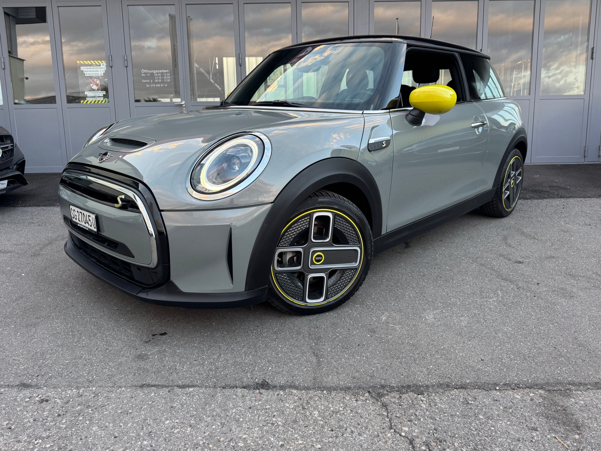 MINI Cooper SE