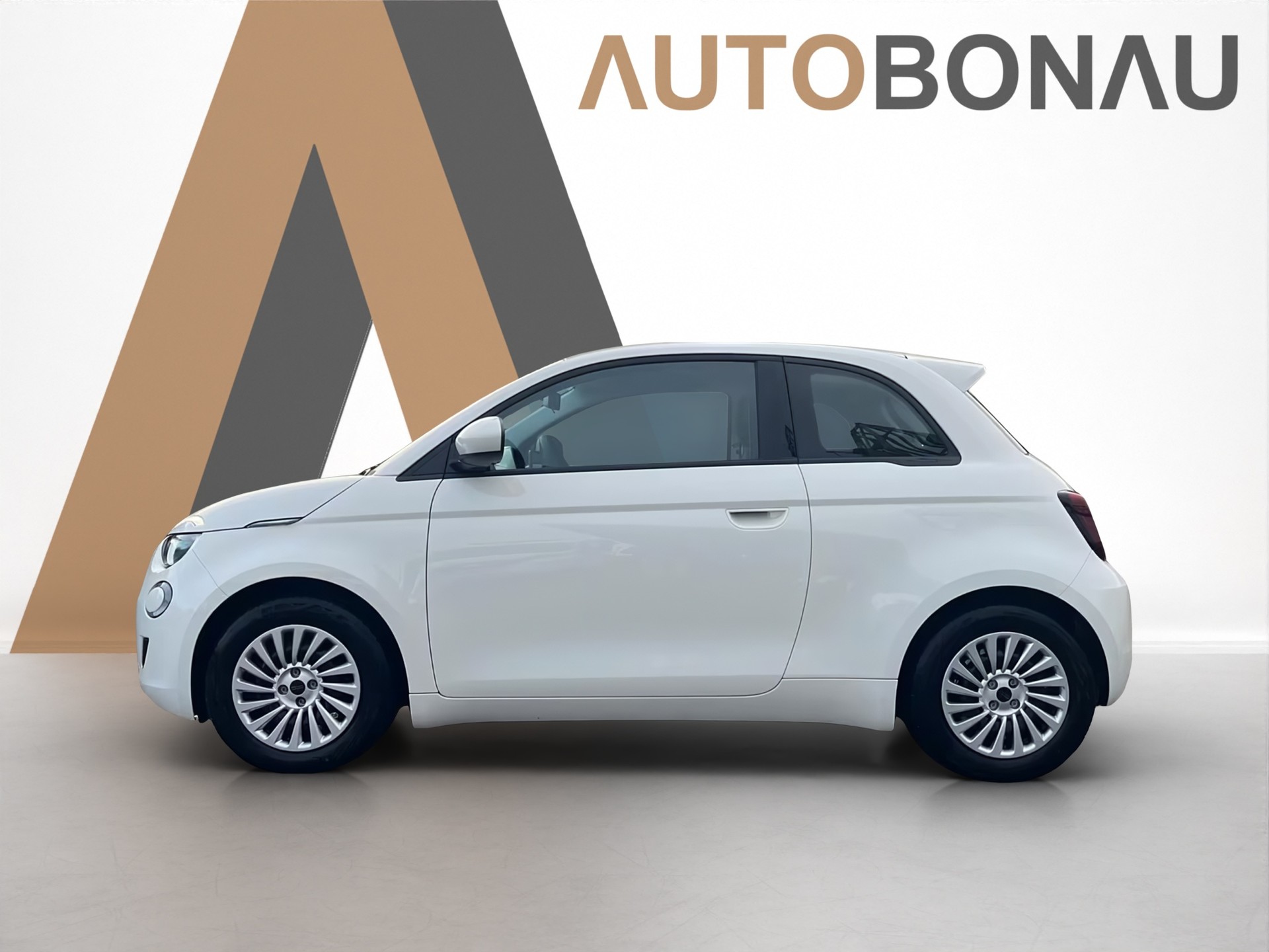 FIAT 500 Electric Cult 320KM Pack Comfort-image-49