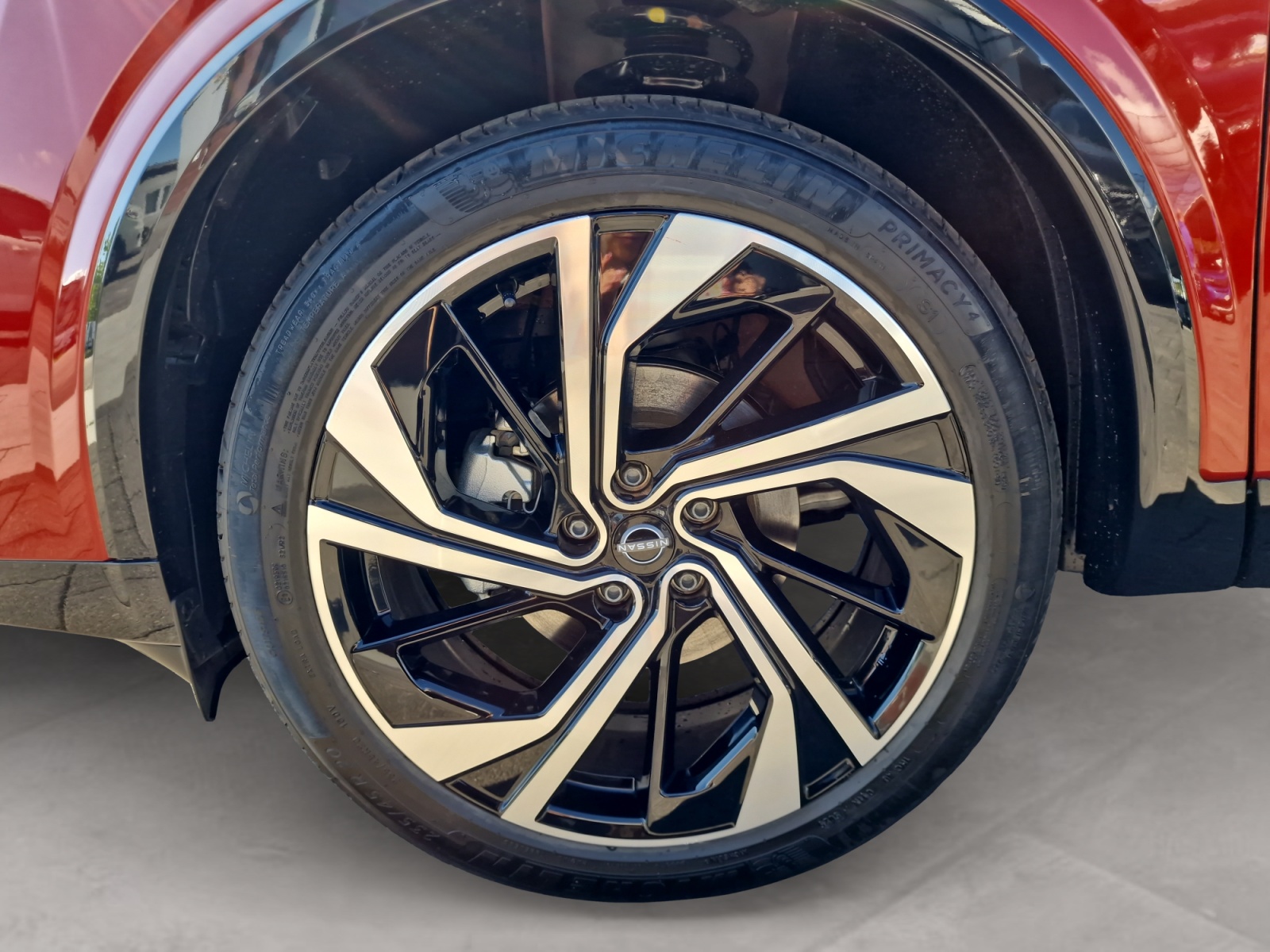 NISSAN Qashqai 1.3 DIG-T MHEV Tekna+ 4x4 Panorama-image-9