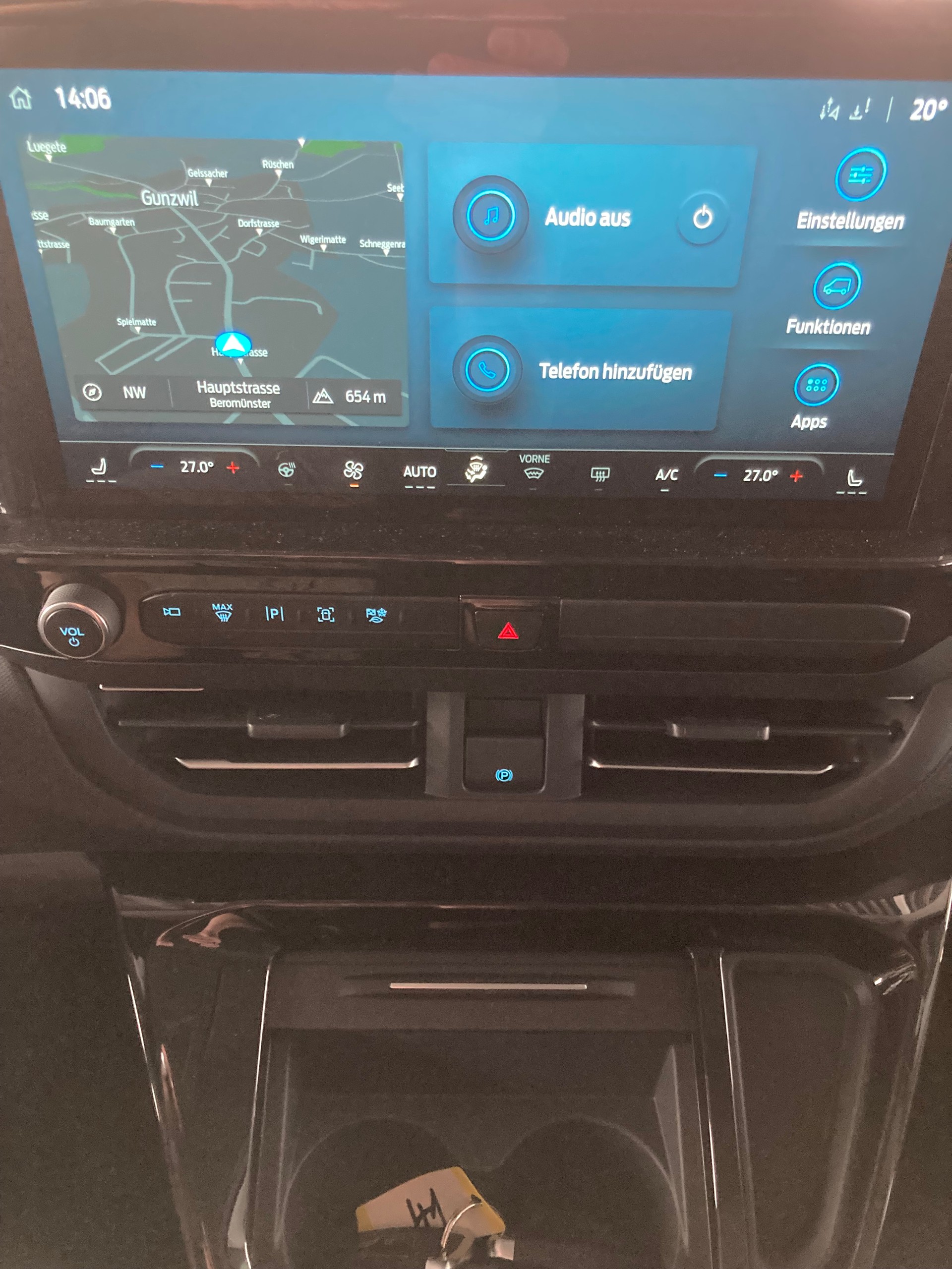 FORD Tourneo Bus 320 L1H1 TitaniumX Automat-image-10