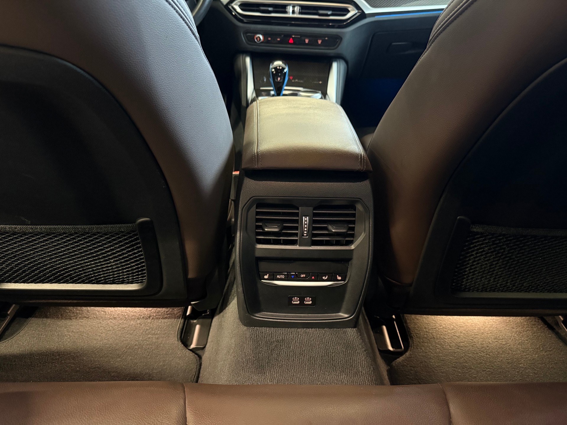 BMW i4 M50-image-17