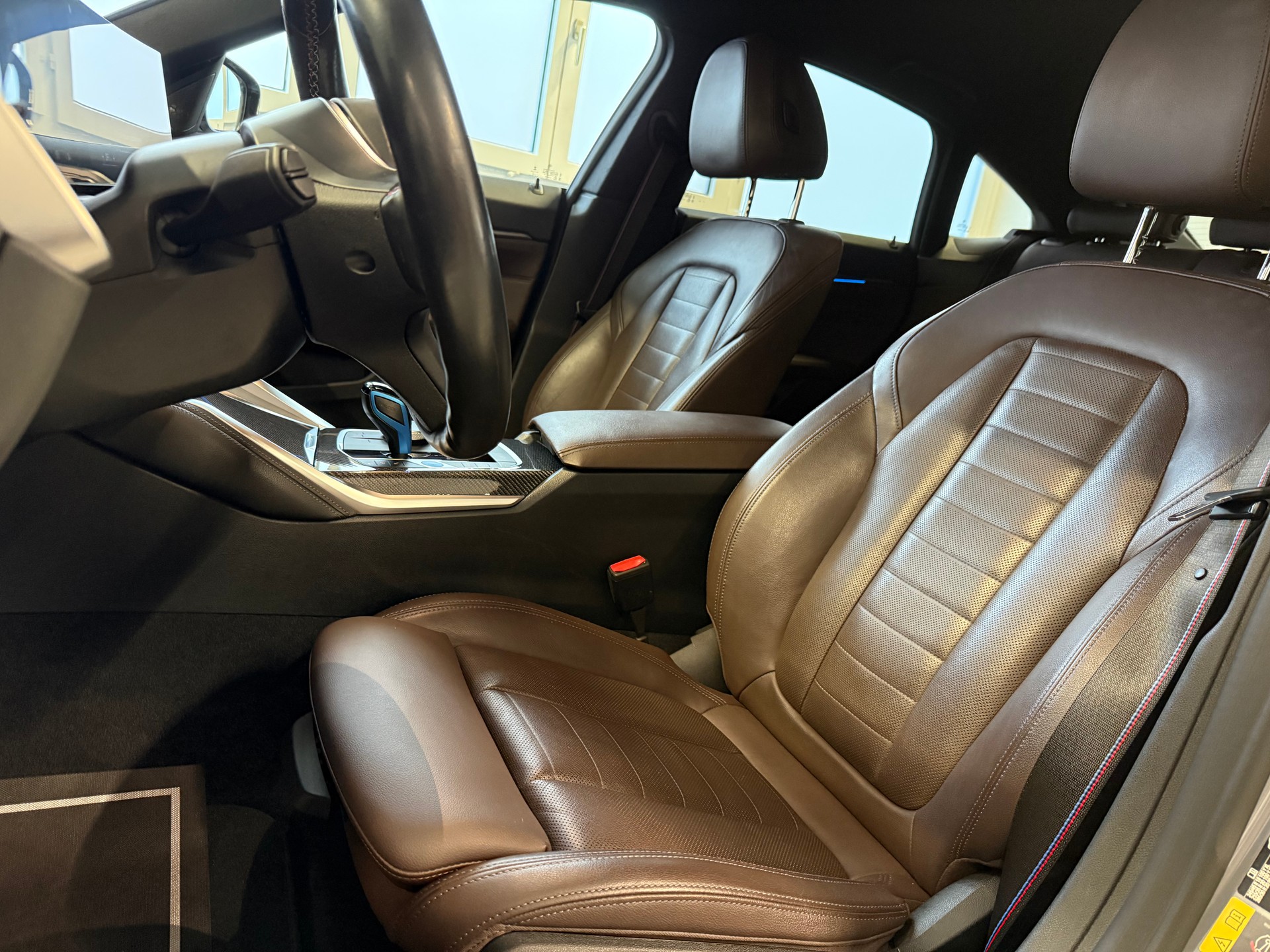 BMW i4 M50-image-14