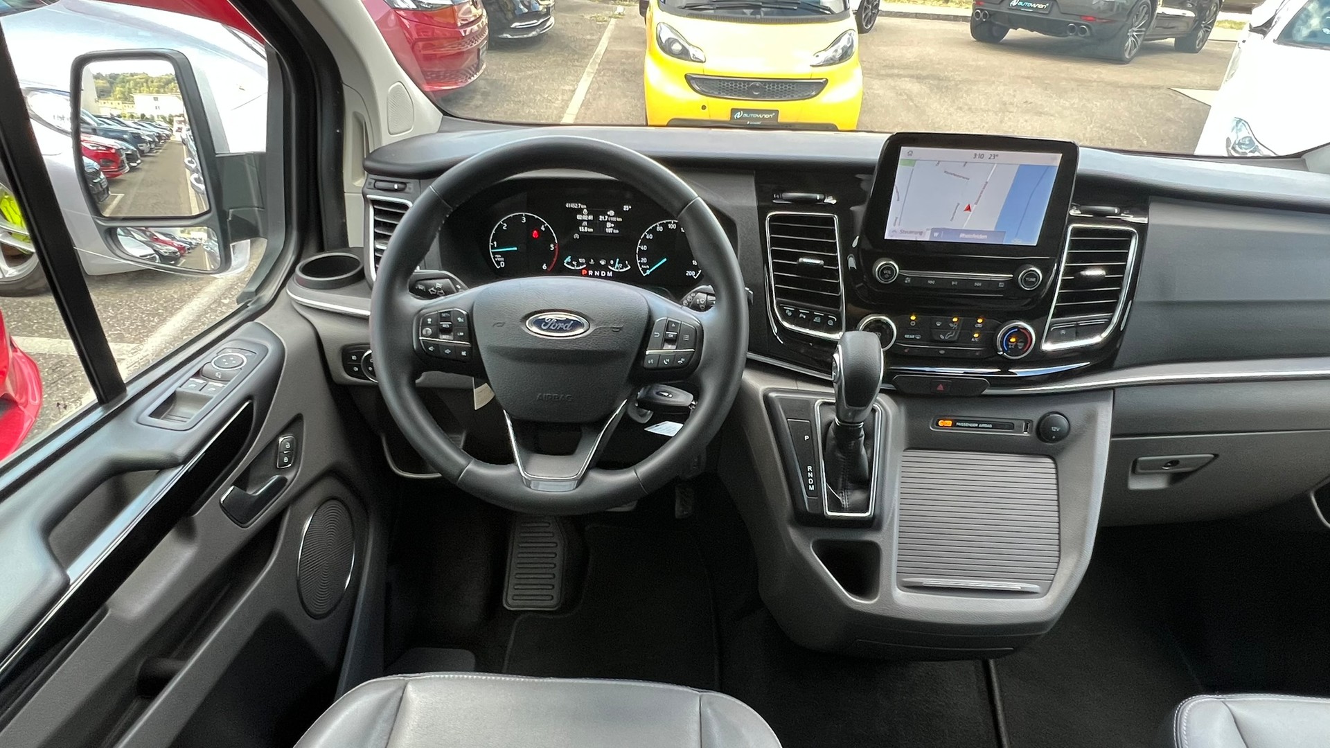 FORD TOURNEO CUSTOM 320 L2H1 TITANIUM X AUTOMAT l 170 PS-image-19