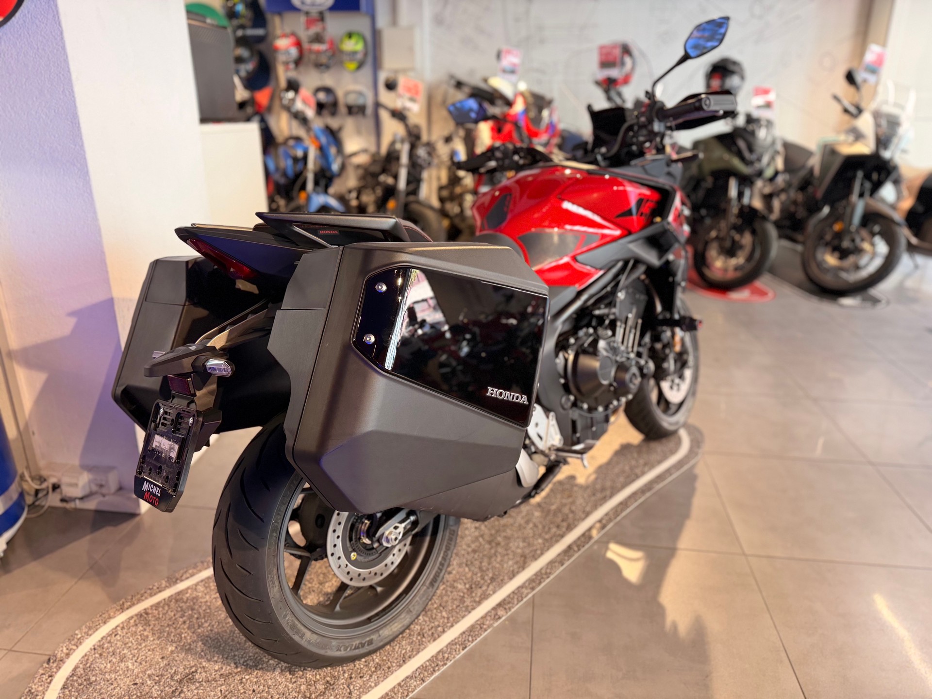 HONDA CB1000GT-image-2