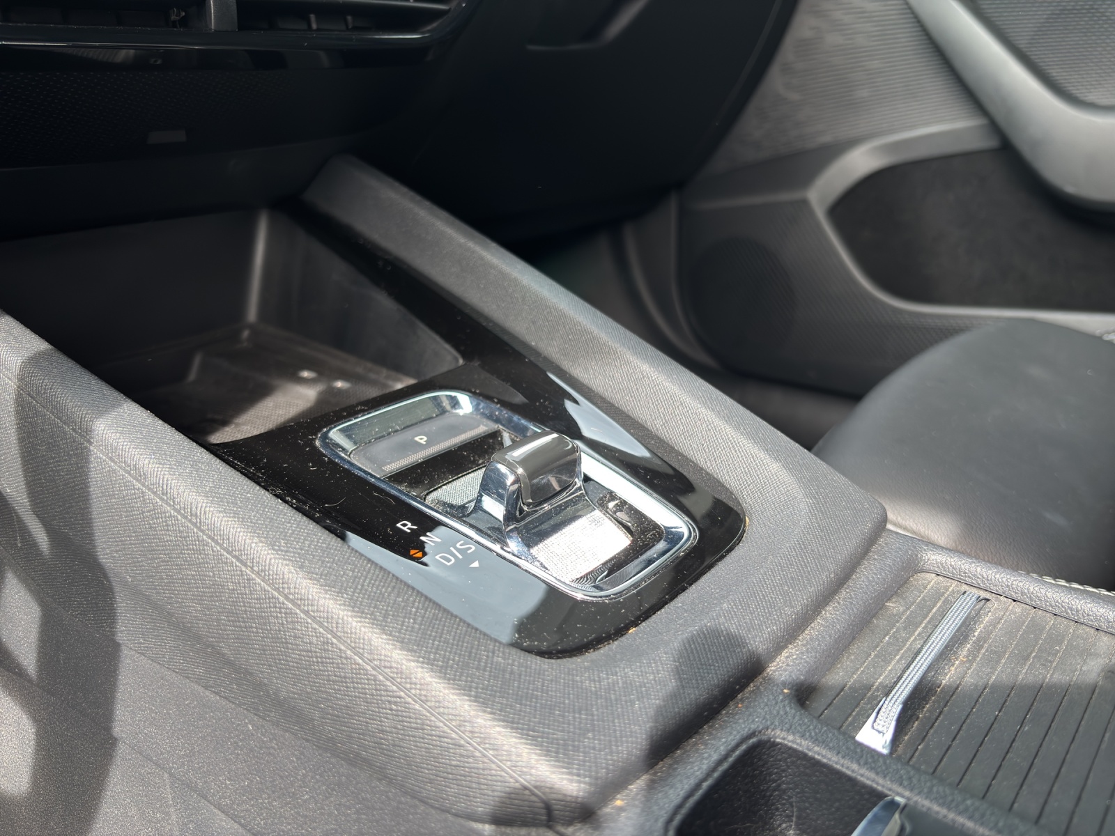 SKODA Octavia Combi 2.0 TSI DSG RS-image-8