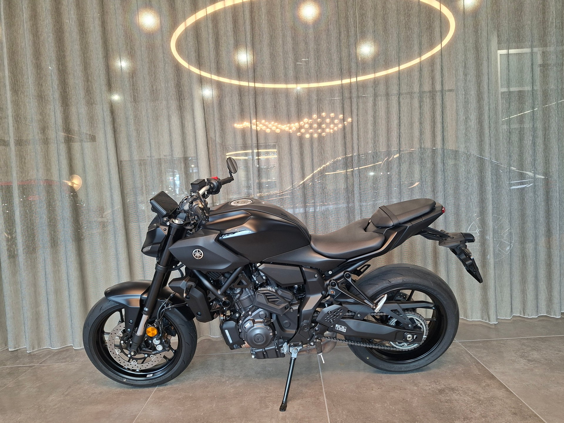 YAMAHA MT-07 Y-AMT-showroom-element-3