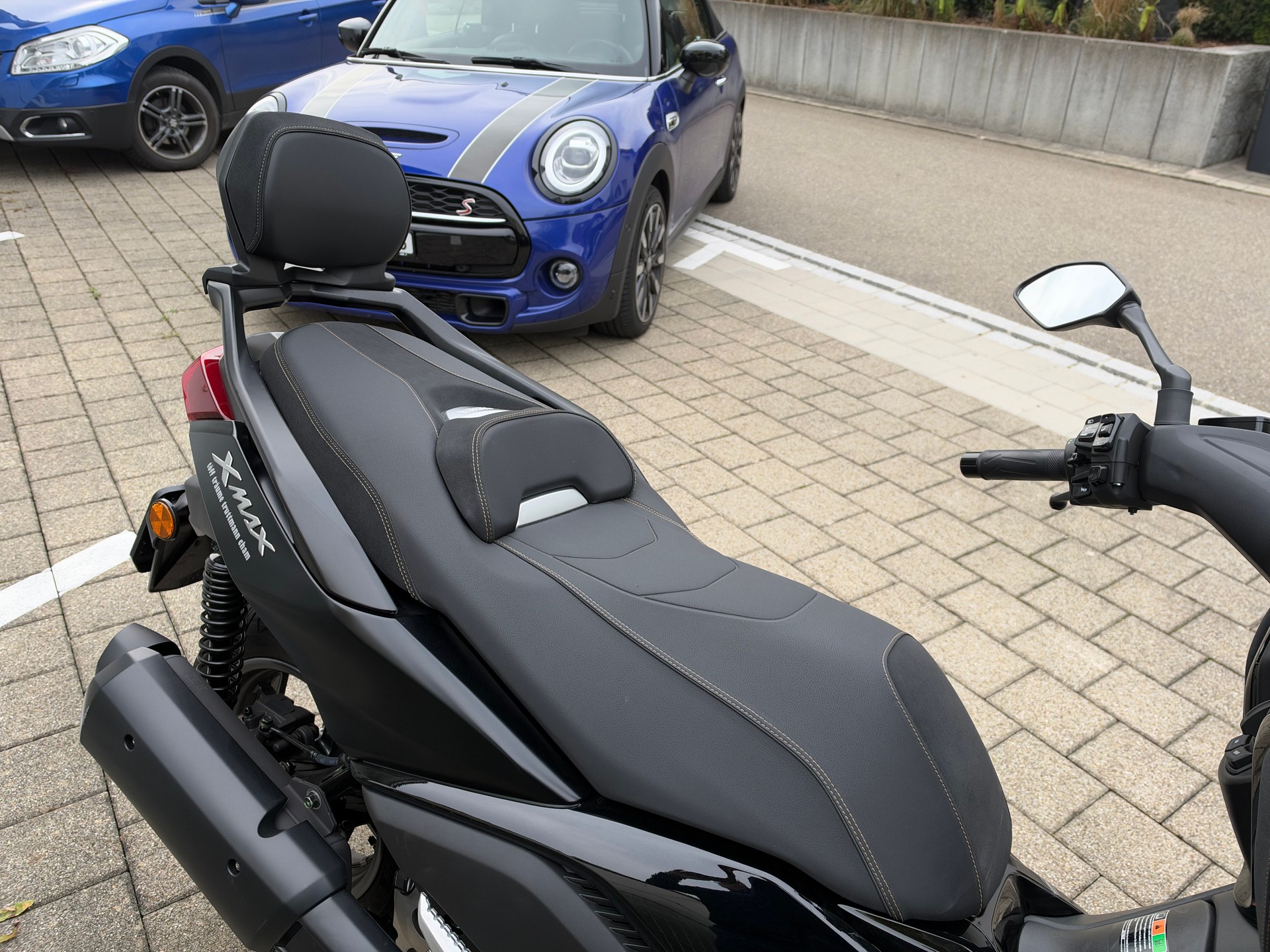YAMAHA X-Max 300 Tech Max-image-5