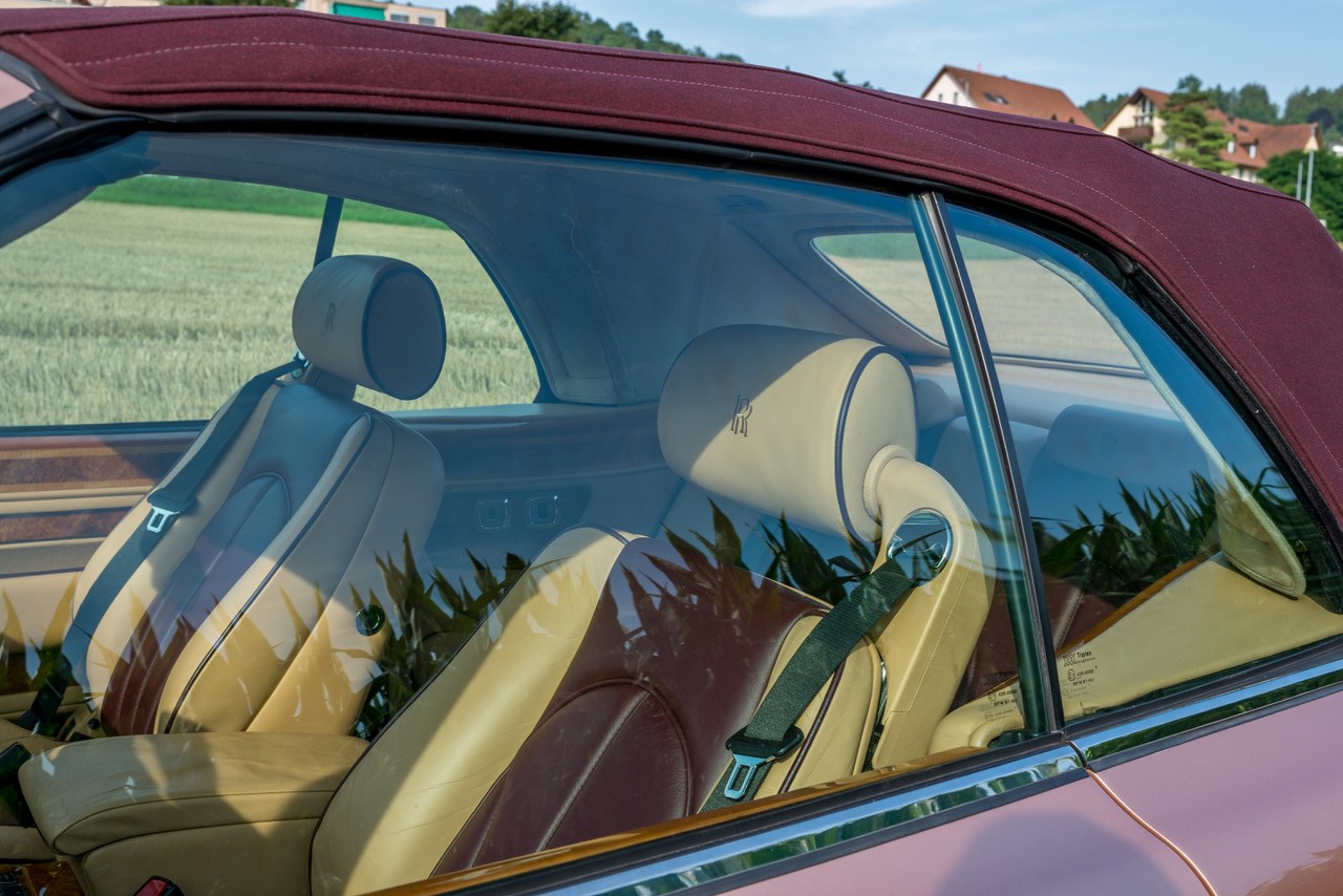 ROLLS-ROYCE Corniche Last of Line-image-6