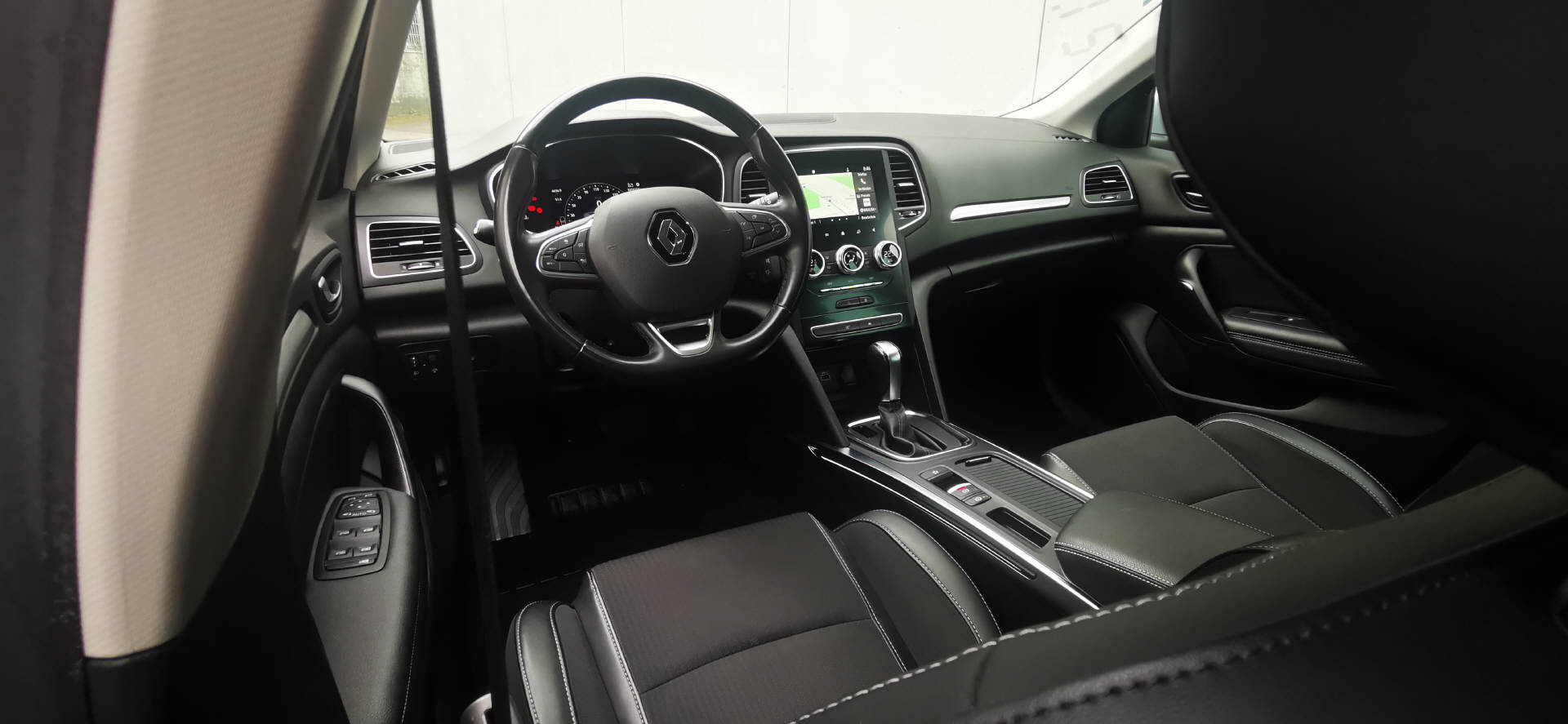 RENAULT Mégane 1.3 TCe 160 Intens EDC-image-7