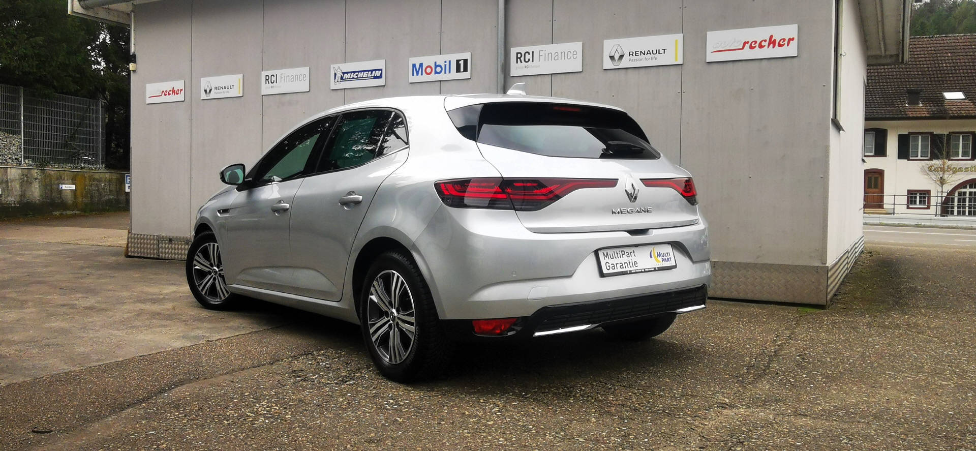 RENAULT Mégane 1.3 TCe 160 Intens EDC-image-2