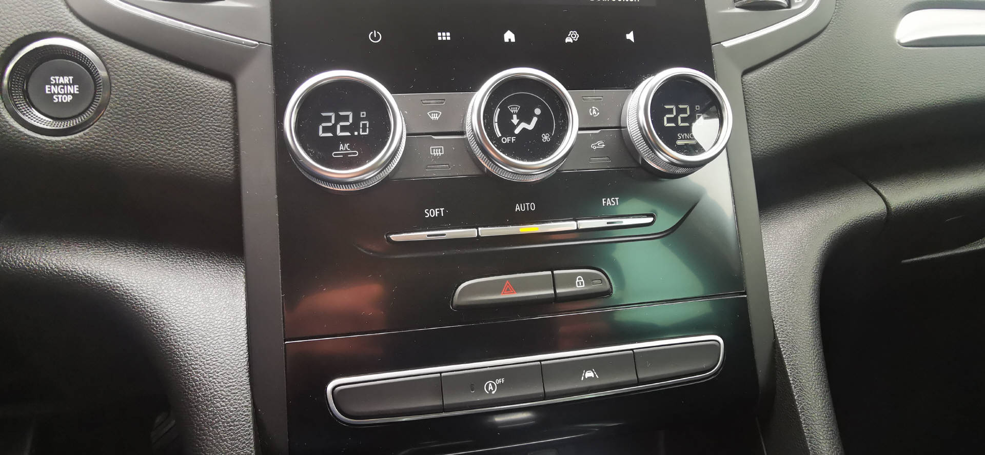 RENAULT Mégane 1.3 TCe 160 Intens EDC-image-9