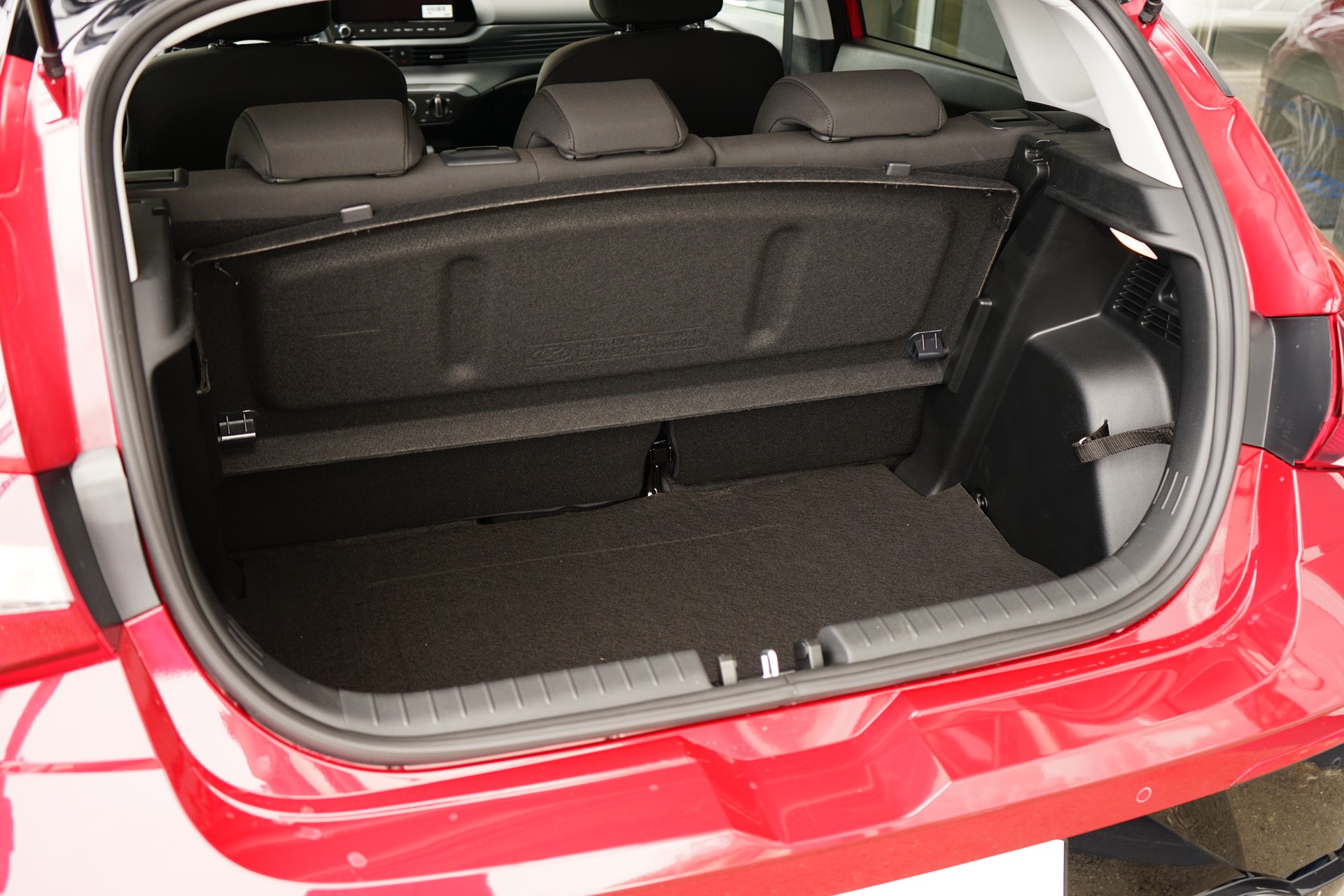 HYUNDAI i20 1.0 T-GDi Amplia DCT-image-9