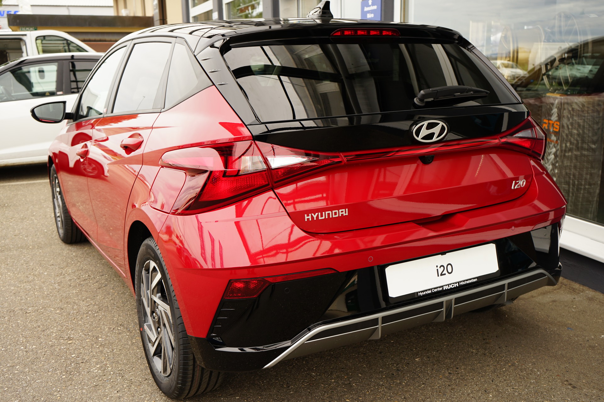 HYUNDAI i20 1.0 T-GDi Amplia DCT-image-10