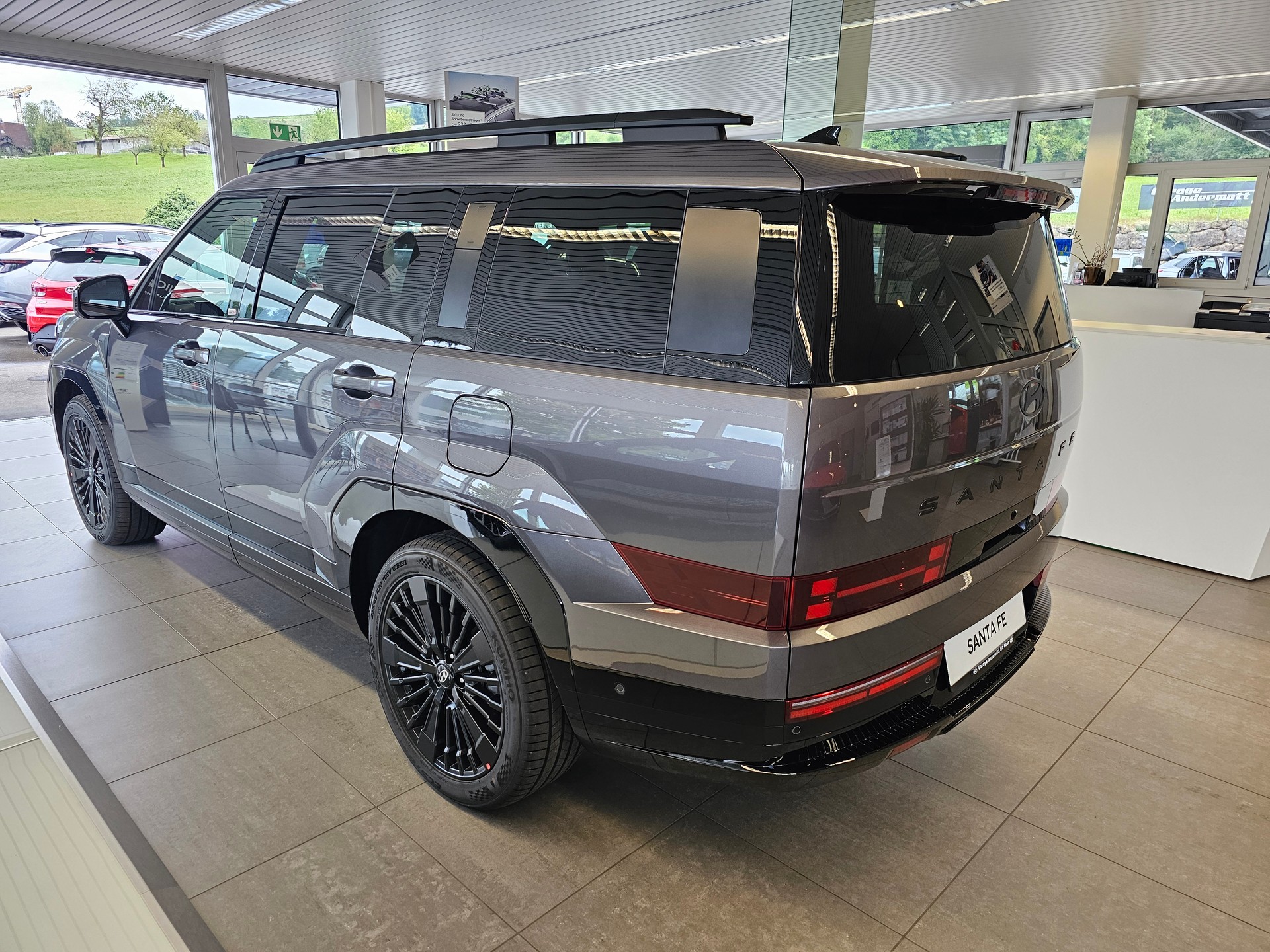 HYUNDAI Santa Fe 1.6 T-GDi PHEV Calligraphy 4WD-image-4