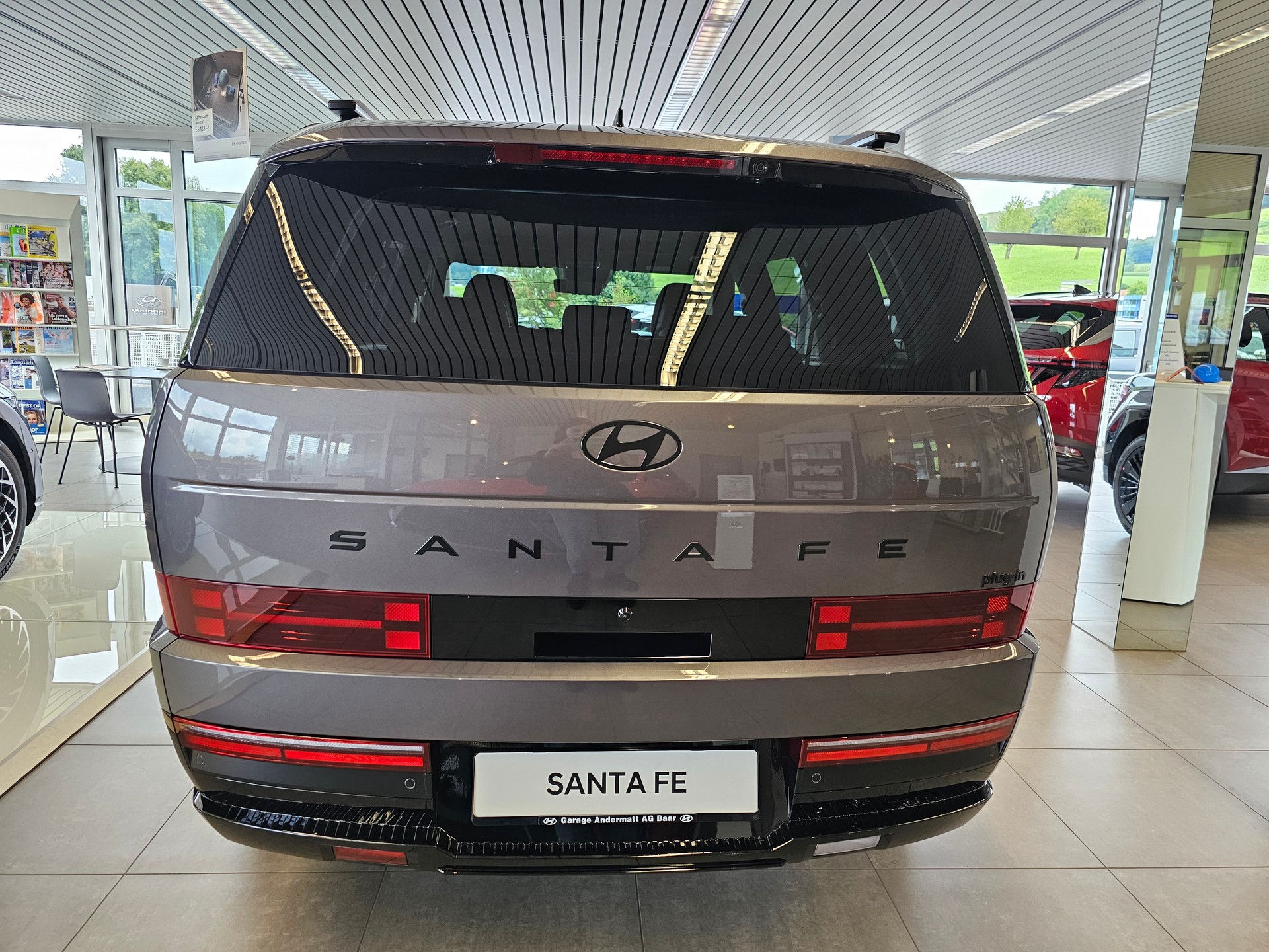 HYUNDAI Santa Fe 1.6 T-GDi PHEV Calligraphy 4WD-image-5