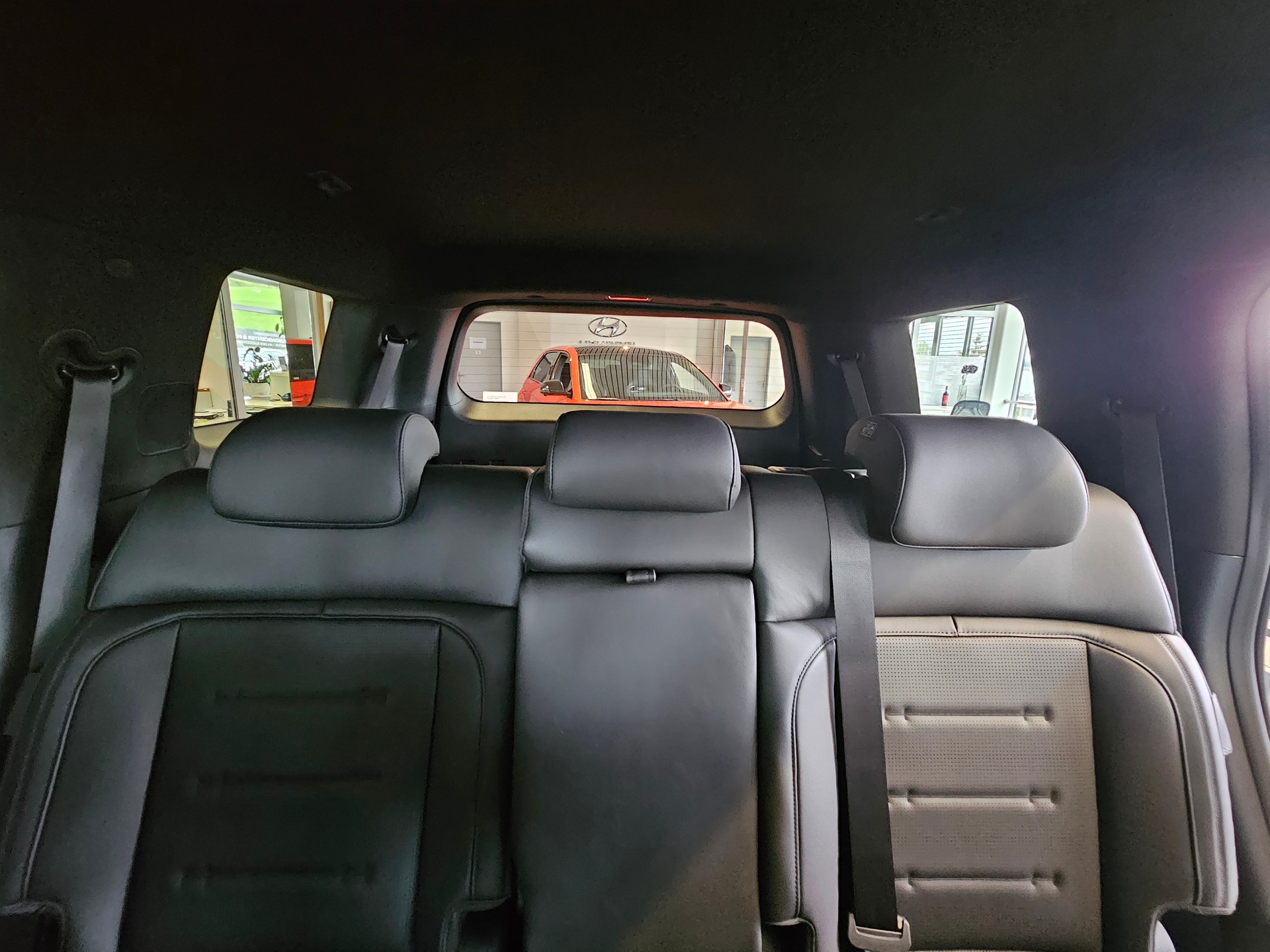 HYUNDAI Santa Fe 1.6 T-GDi PHEV Calligraphy 4WD-image-11
