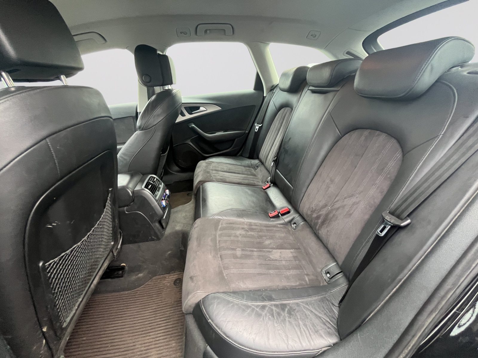 AUDI A6 allroad 3.0 TDI V6 quattro S-tronic-image-11