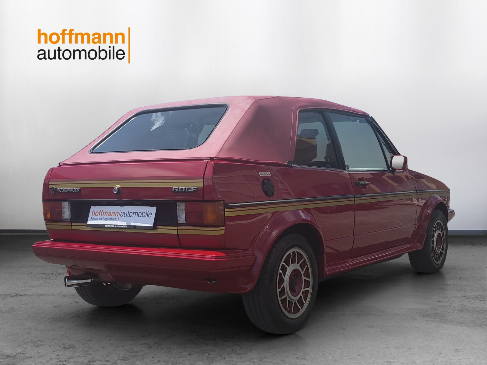 VW Golf Cabriolet 1800 (GL) Red Spezial-showroom-element-1