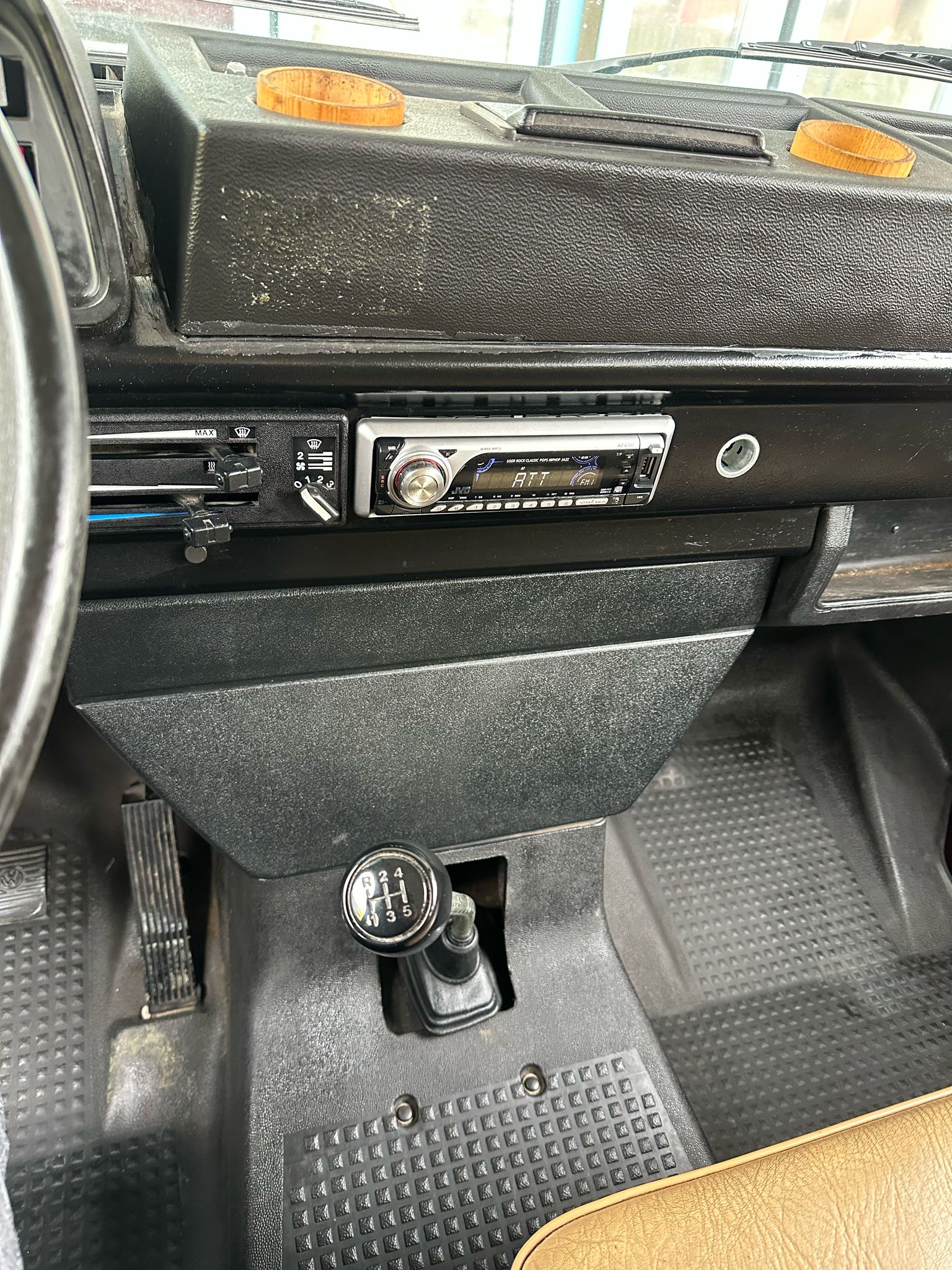 VW T3 2.1 Caravelle C-image-17
