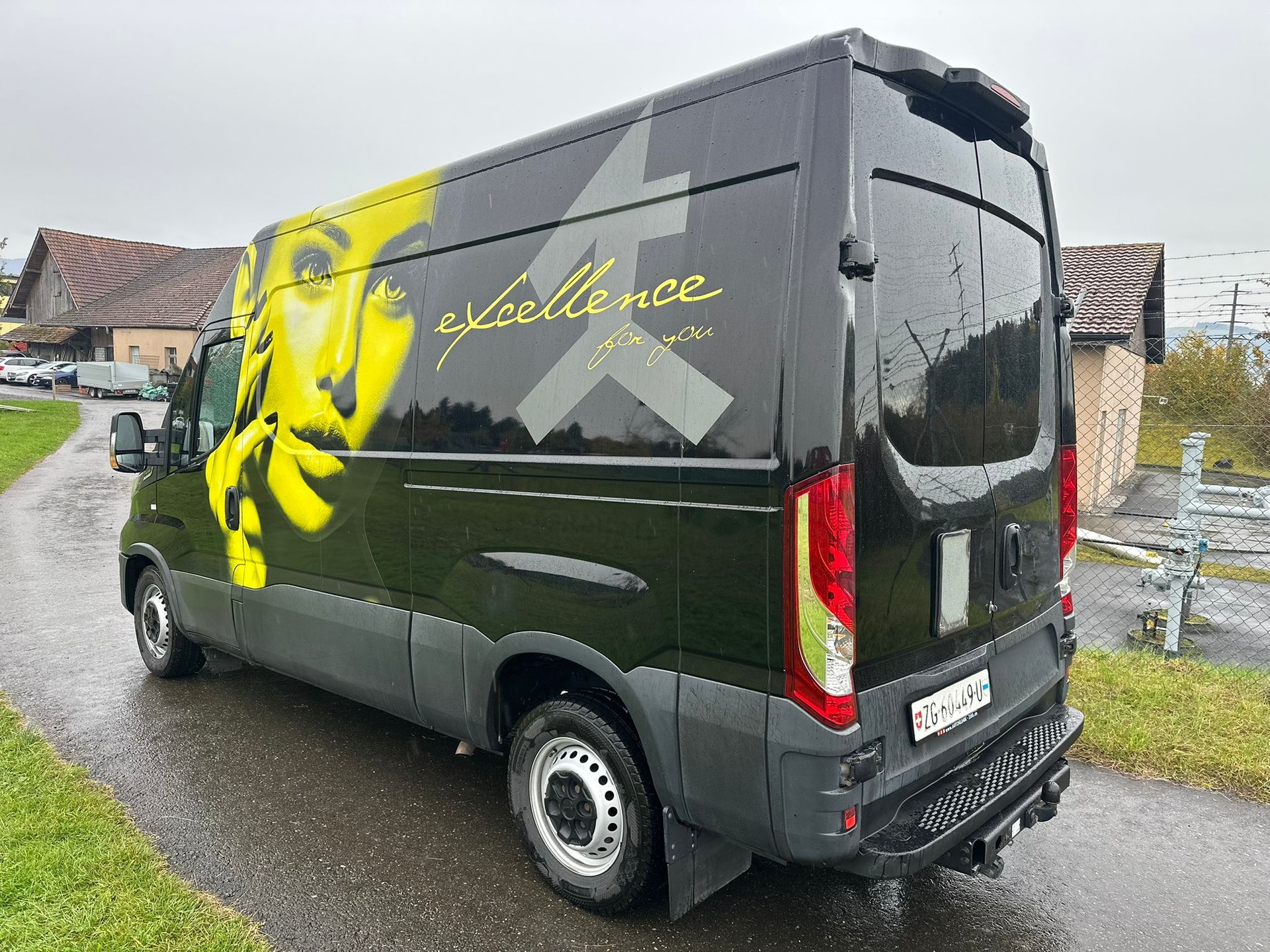 IVECO 33 S 14 AHK Kasten Automat Navi Xenon-image-7